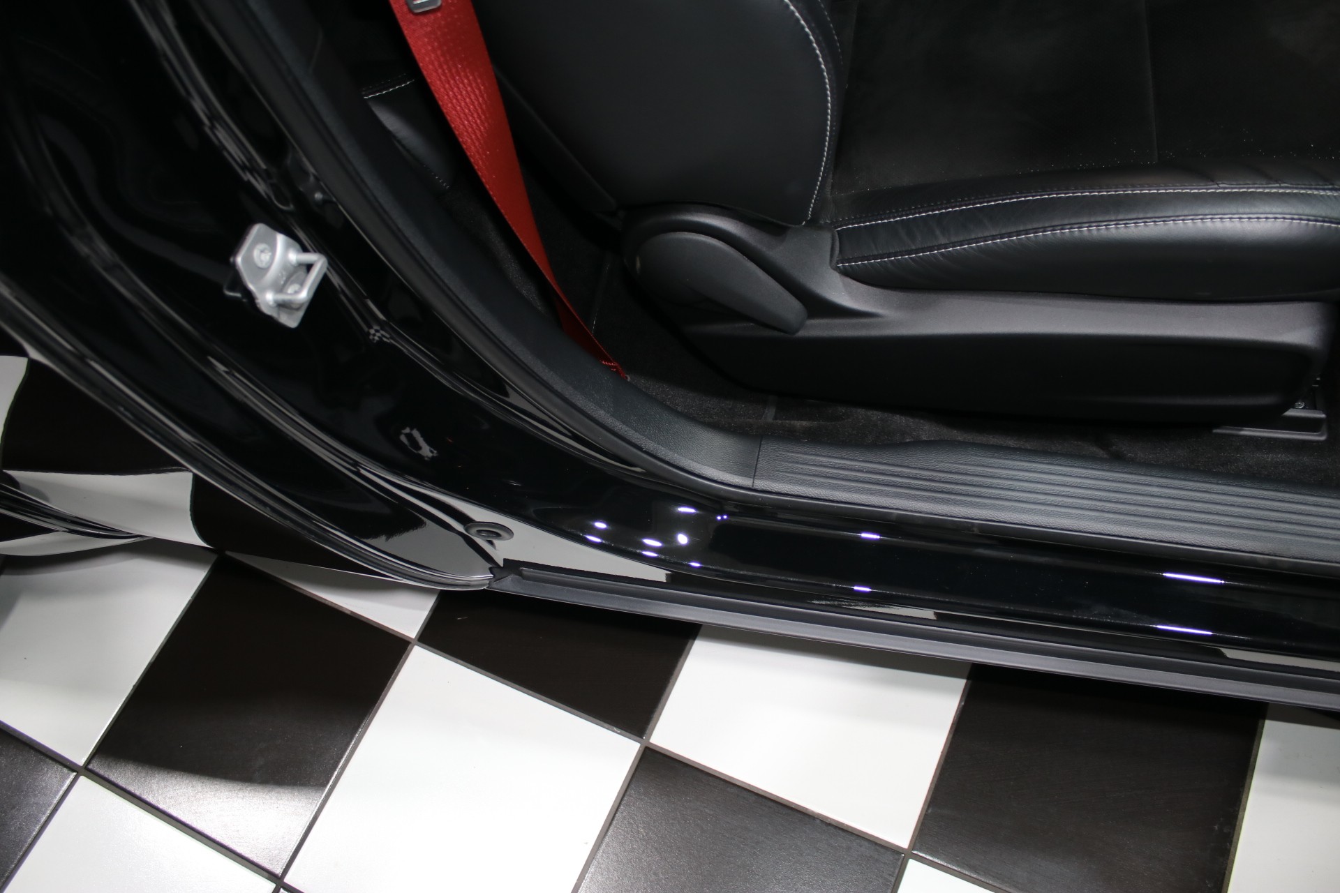 2018 Dodge Challenger 41