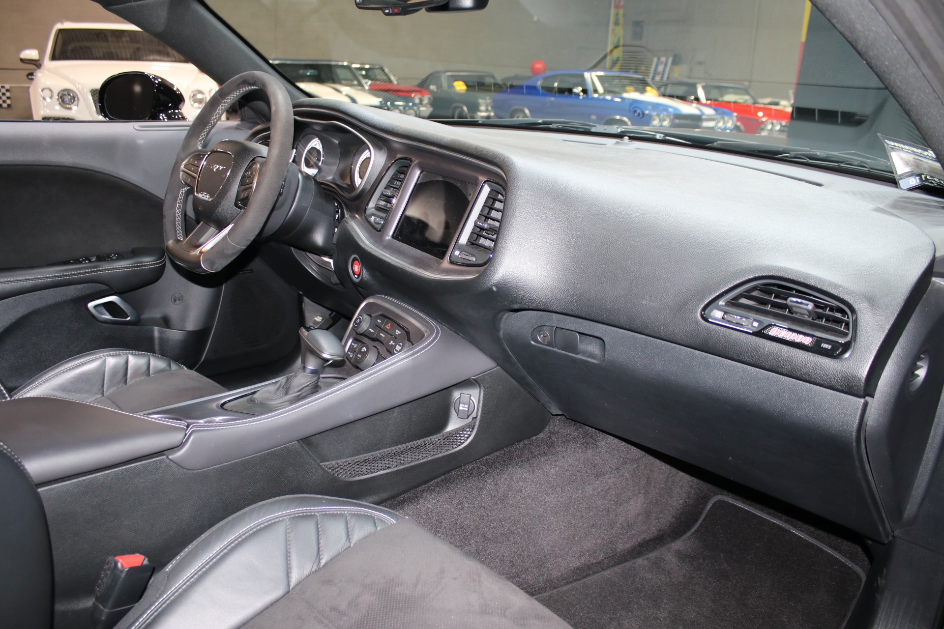 2018 Dodge Challenger 44