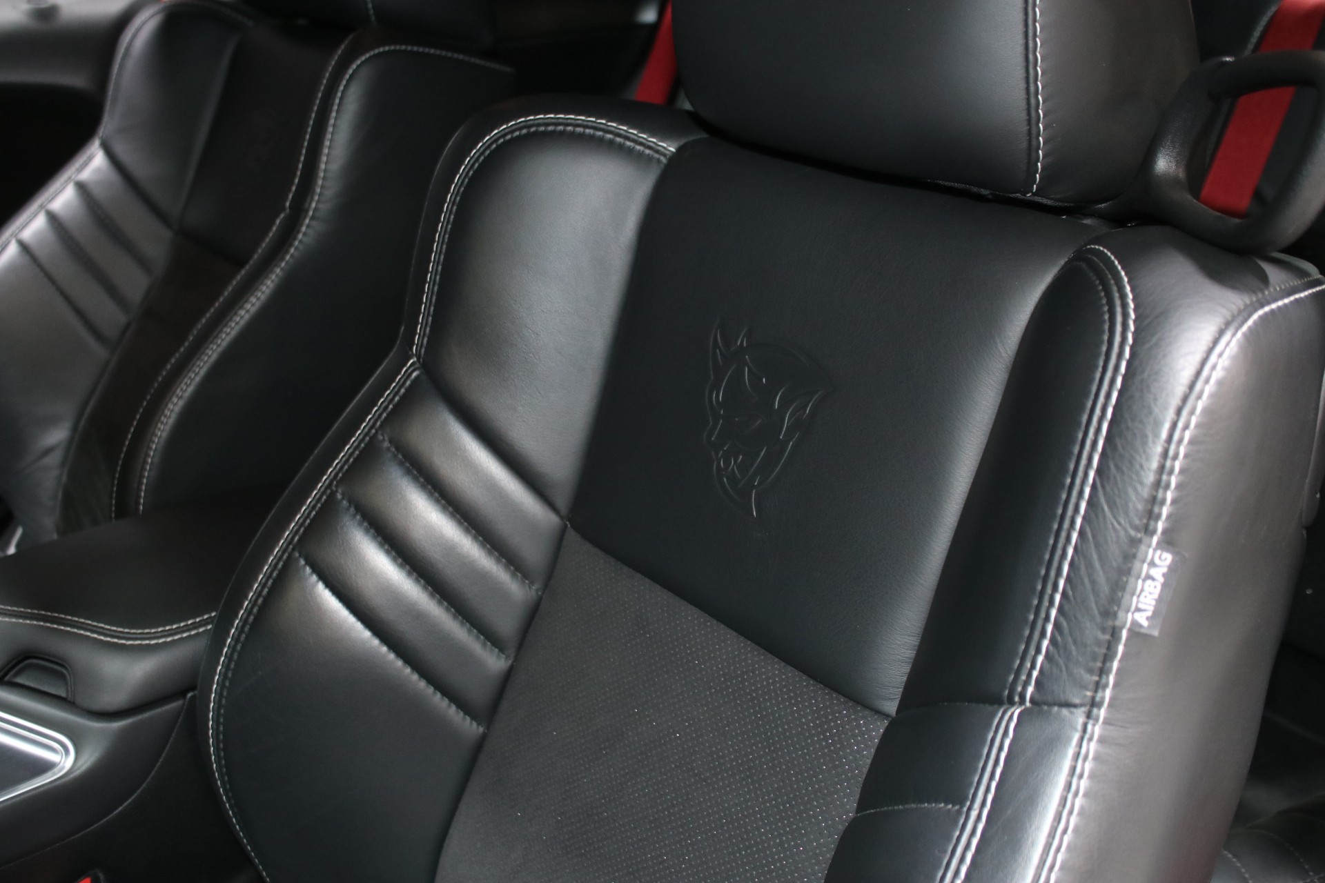 2018 Dodge Challenger 51