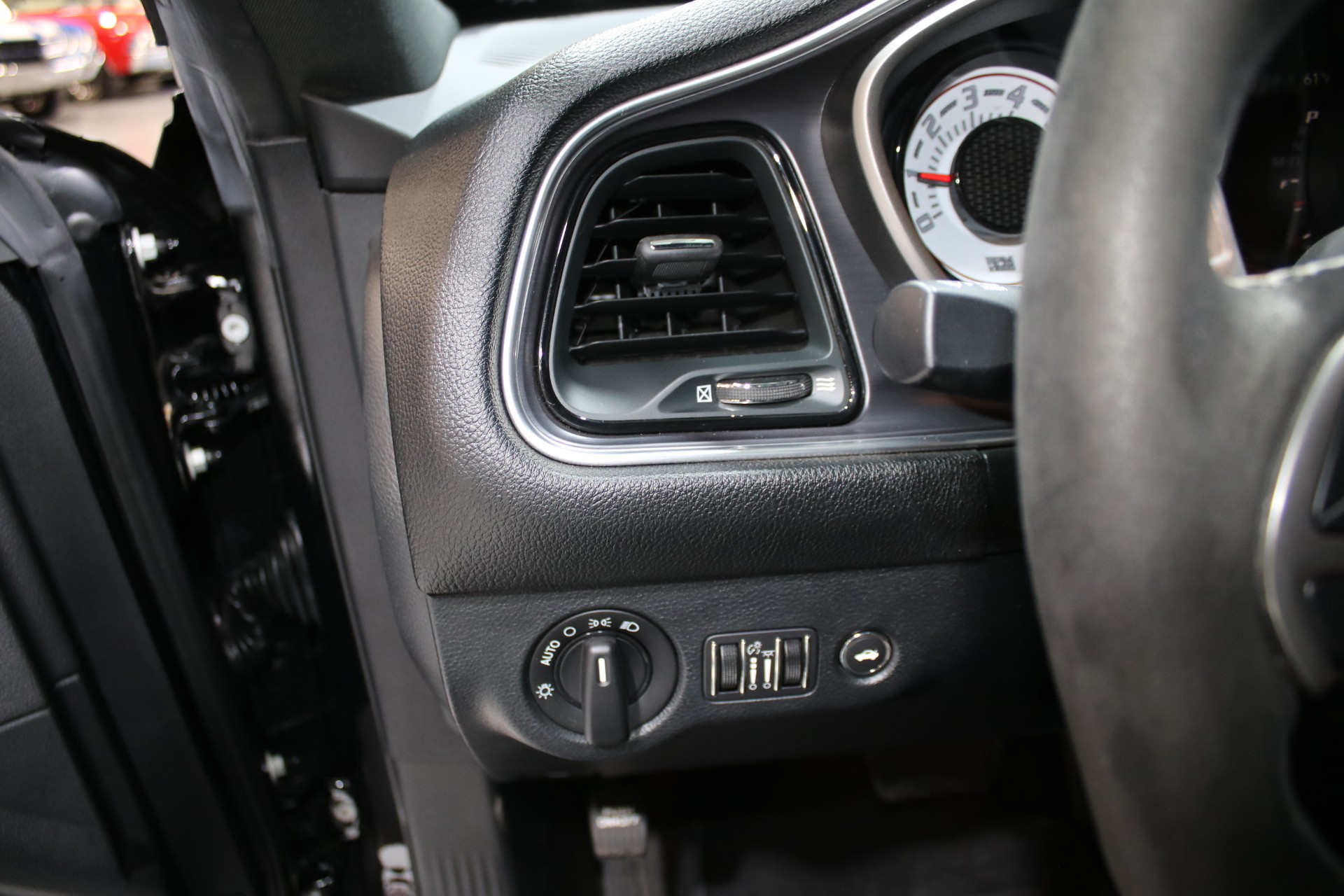 2018 Dodge Challenger 60