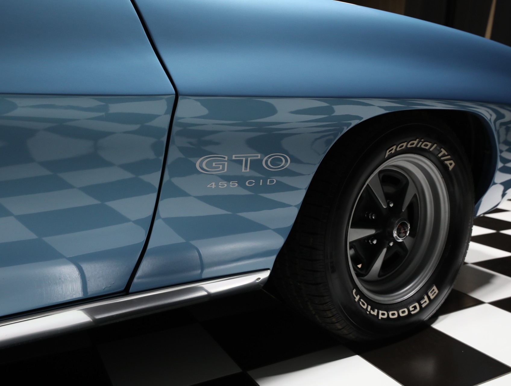 1970 Pontiac GTO 18