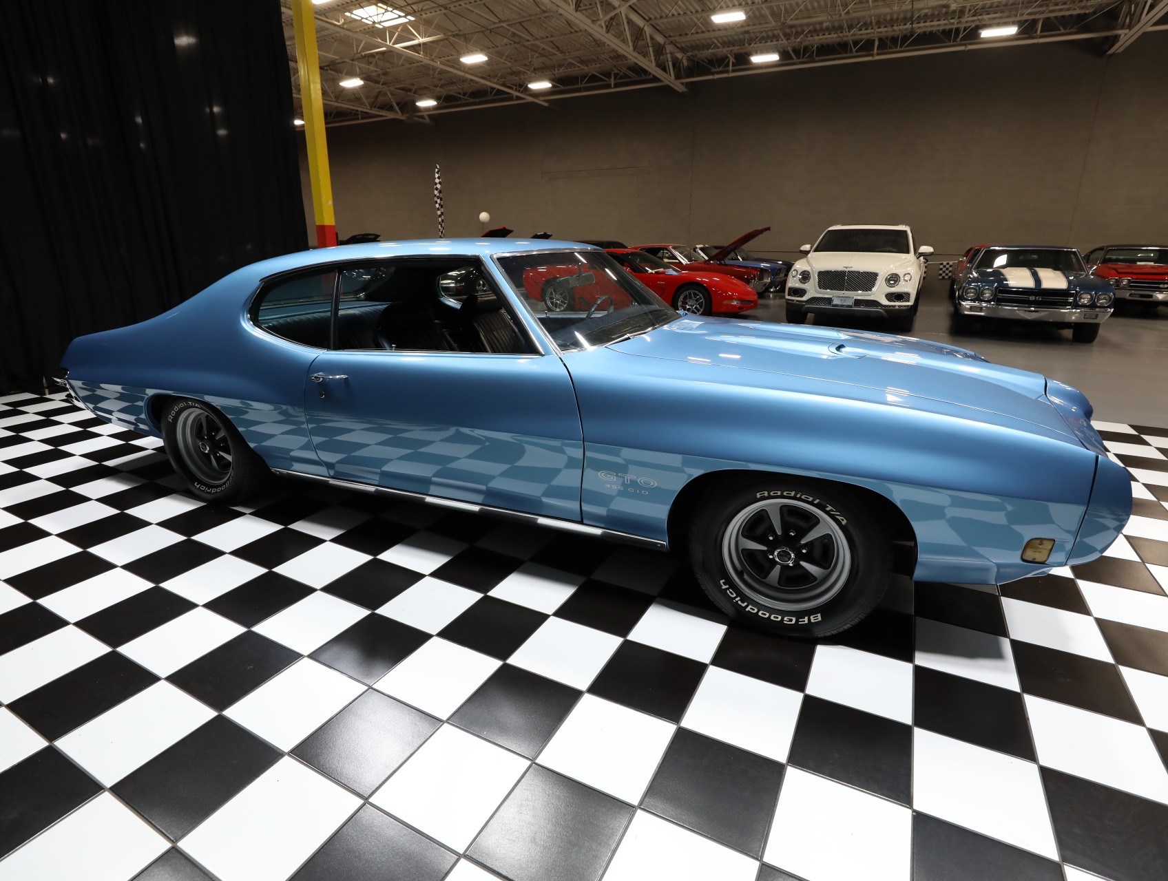 1970 Pontiac GTO 19