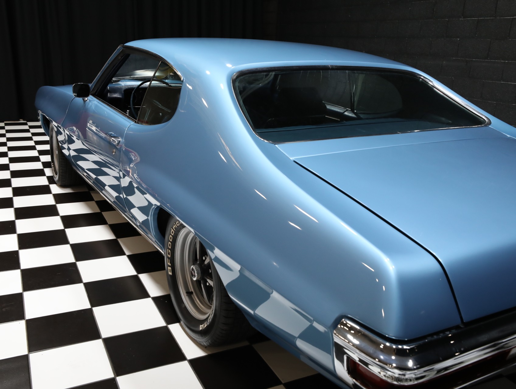 1970 Pontiac GTO 29