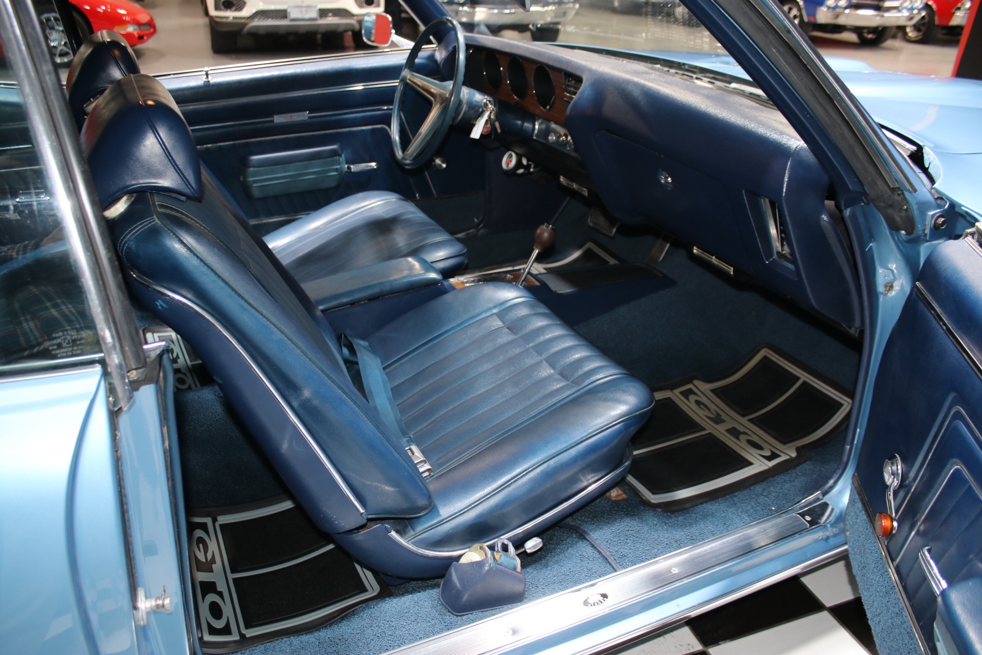 1970 Pontiac GTO 39