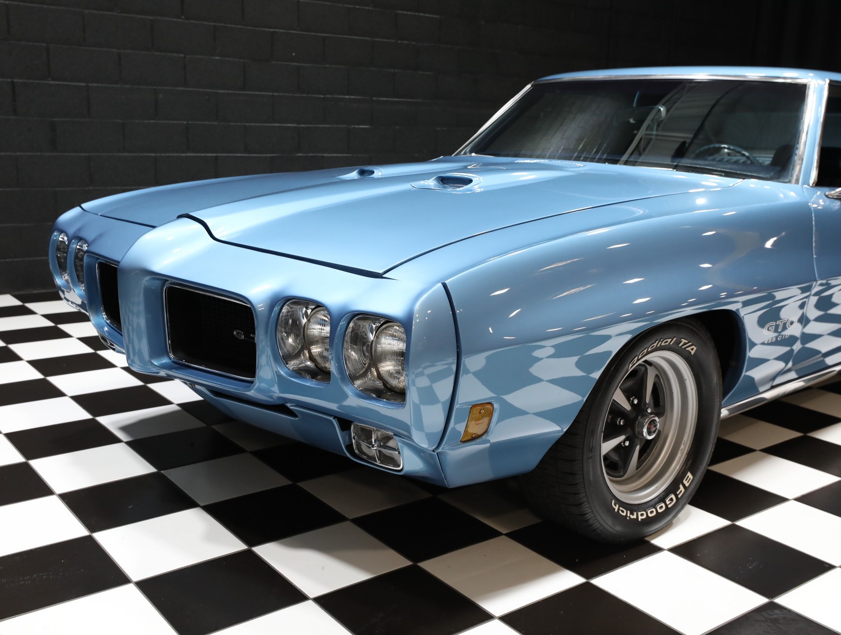 1970 Pontiac GTO 8