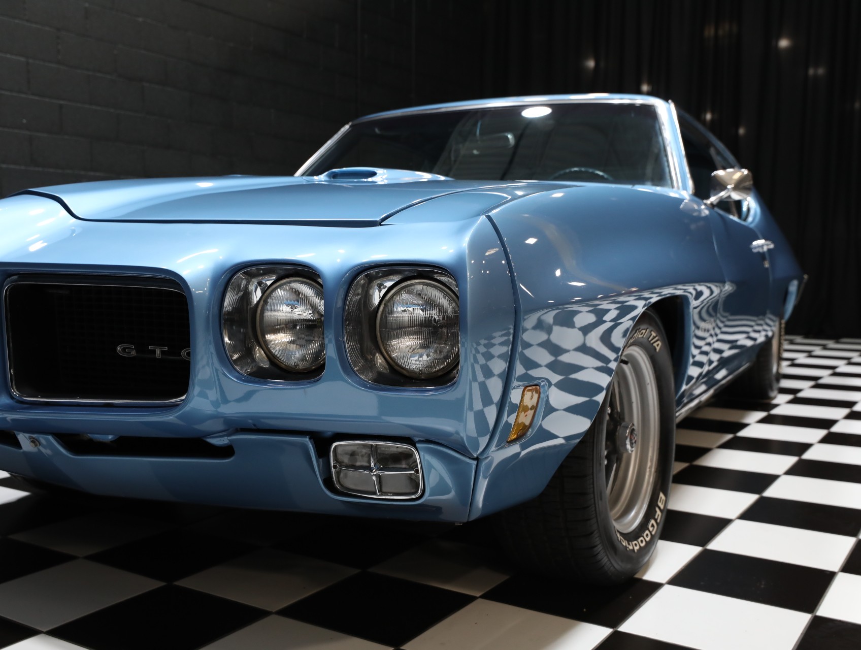1970 Pontiac GTO 10