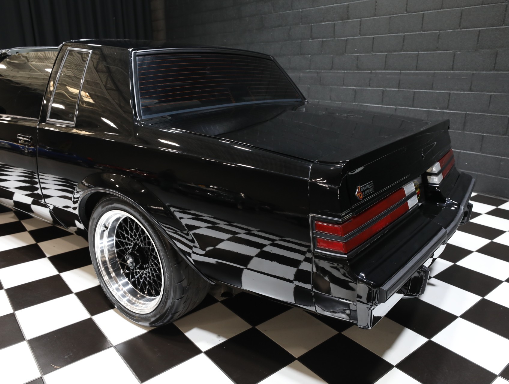 1987 Buick Grand National 38
