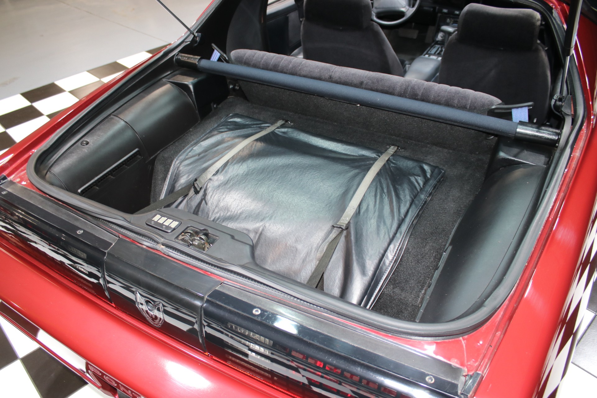 1990 Pontiac Firebird 6