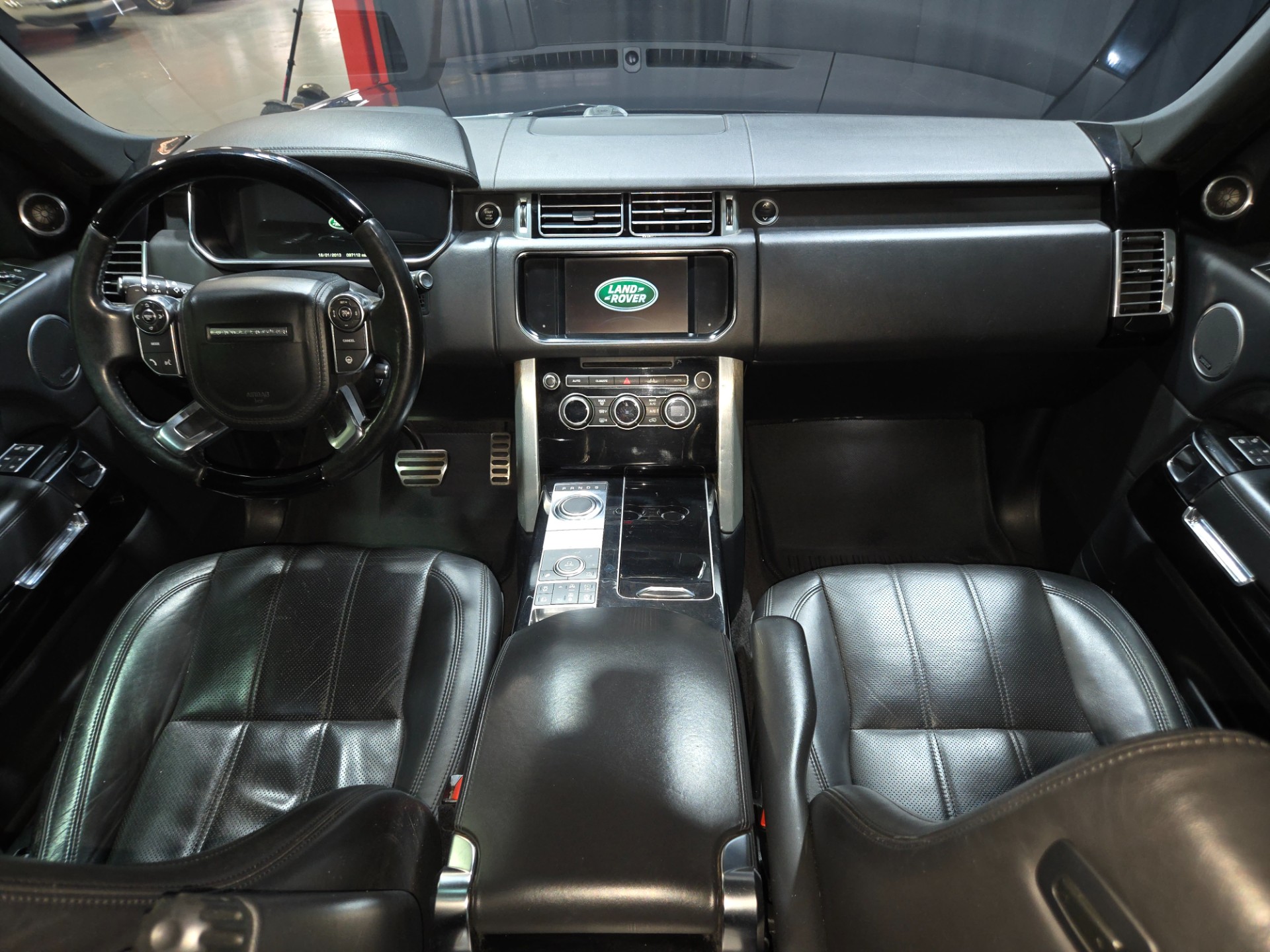 2016 Land Rover Range Rover 13
