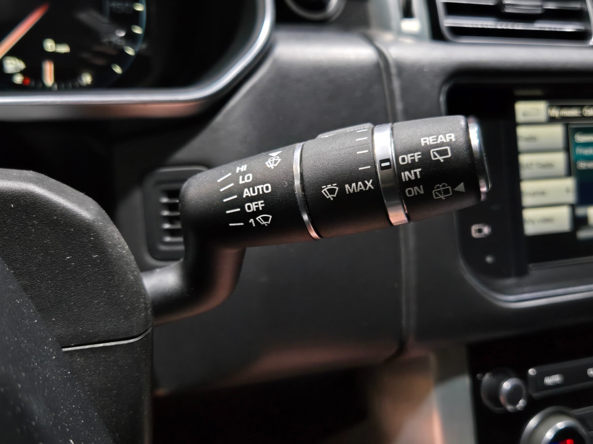 2016 Land Rover Range Rover 142