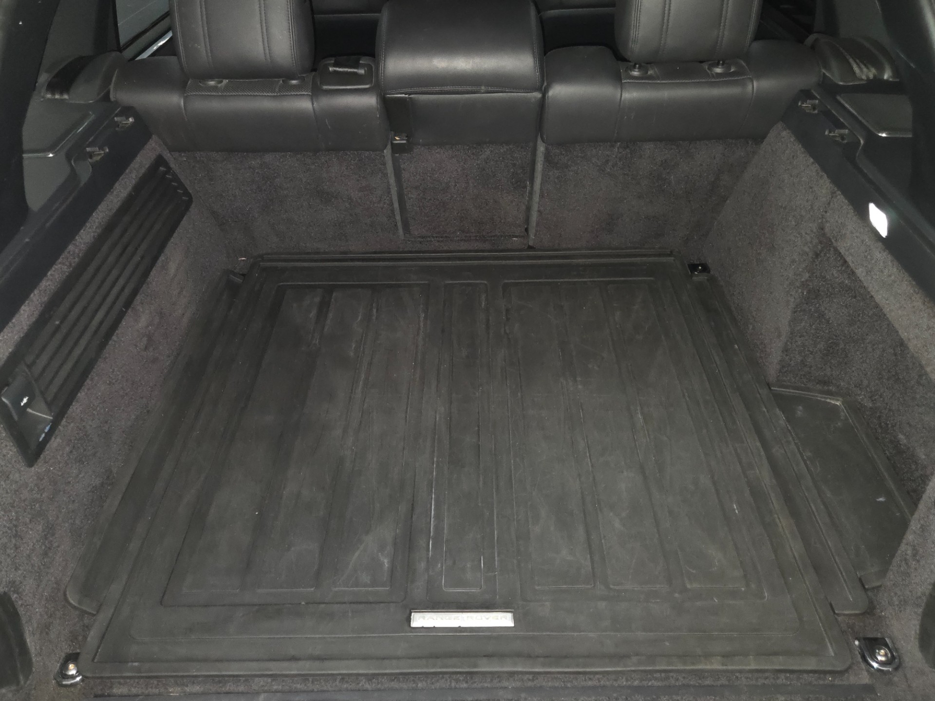 2016 Land Rover Range Rover 17