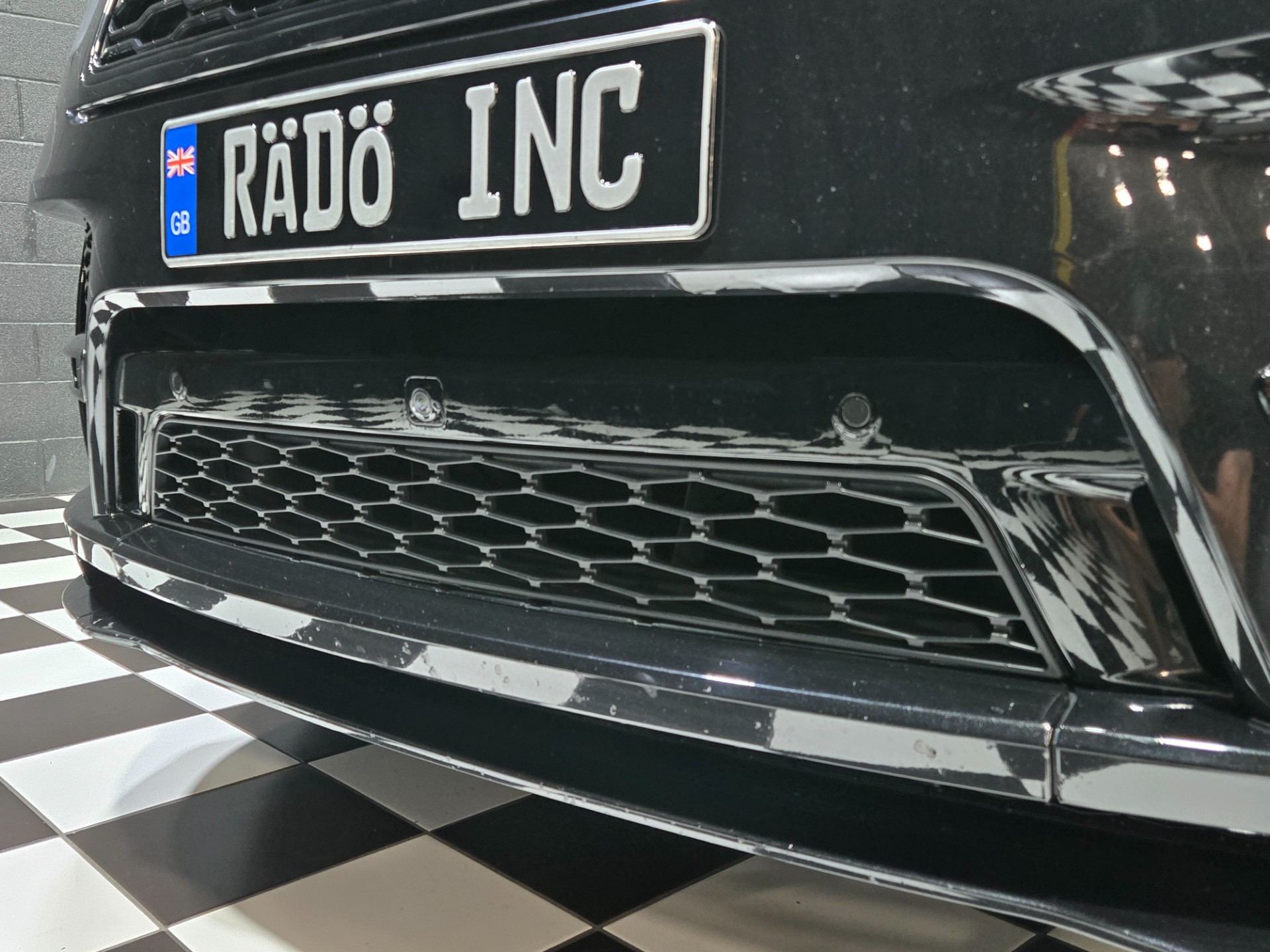 2016 Land Rover Range Rover 32