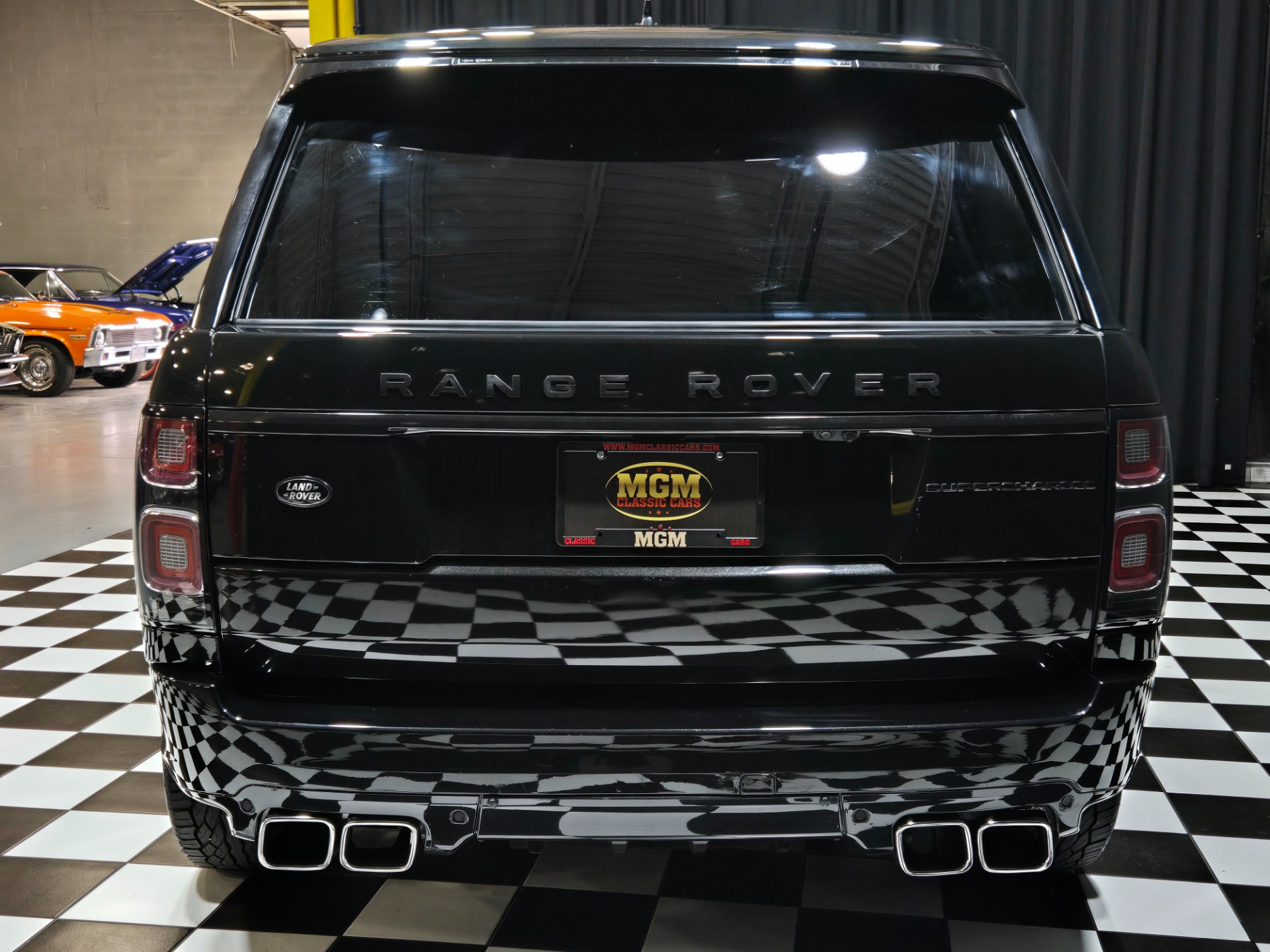 2016 Land Rover Range Rover 44