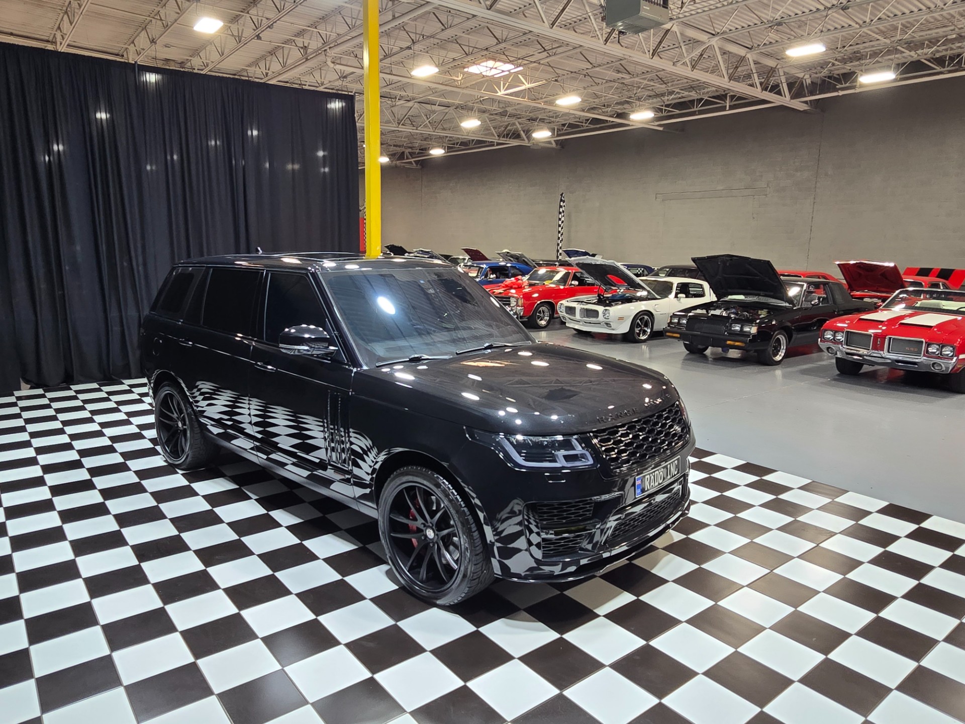2016 Land Rover Range Rover 64