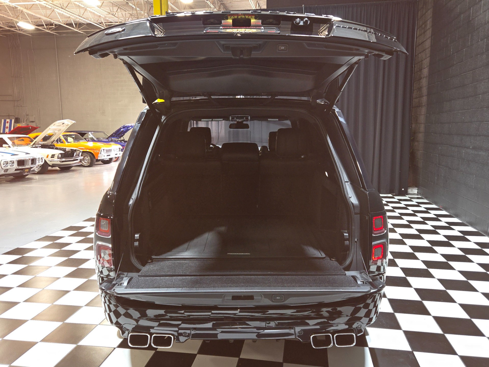 2016 Land Rover Range Rover 81
