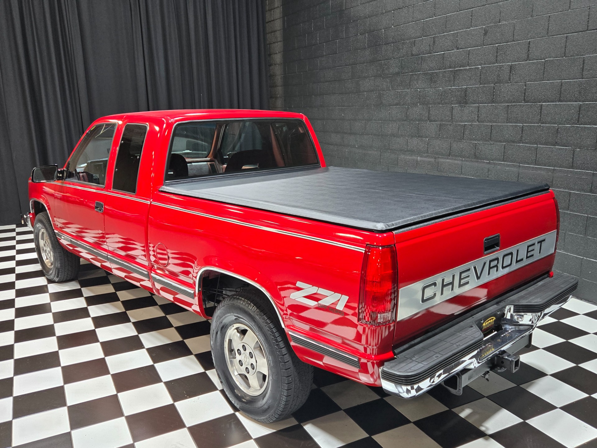 1991 Chevrolet K1500 43