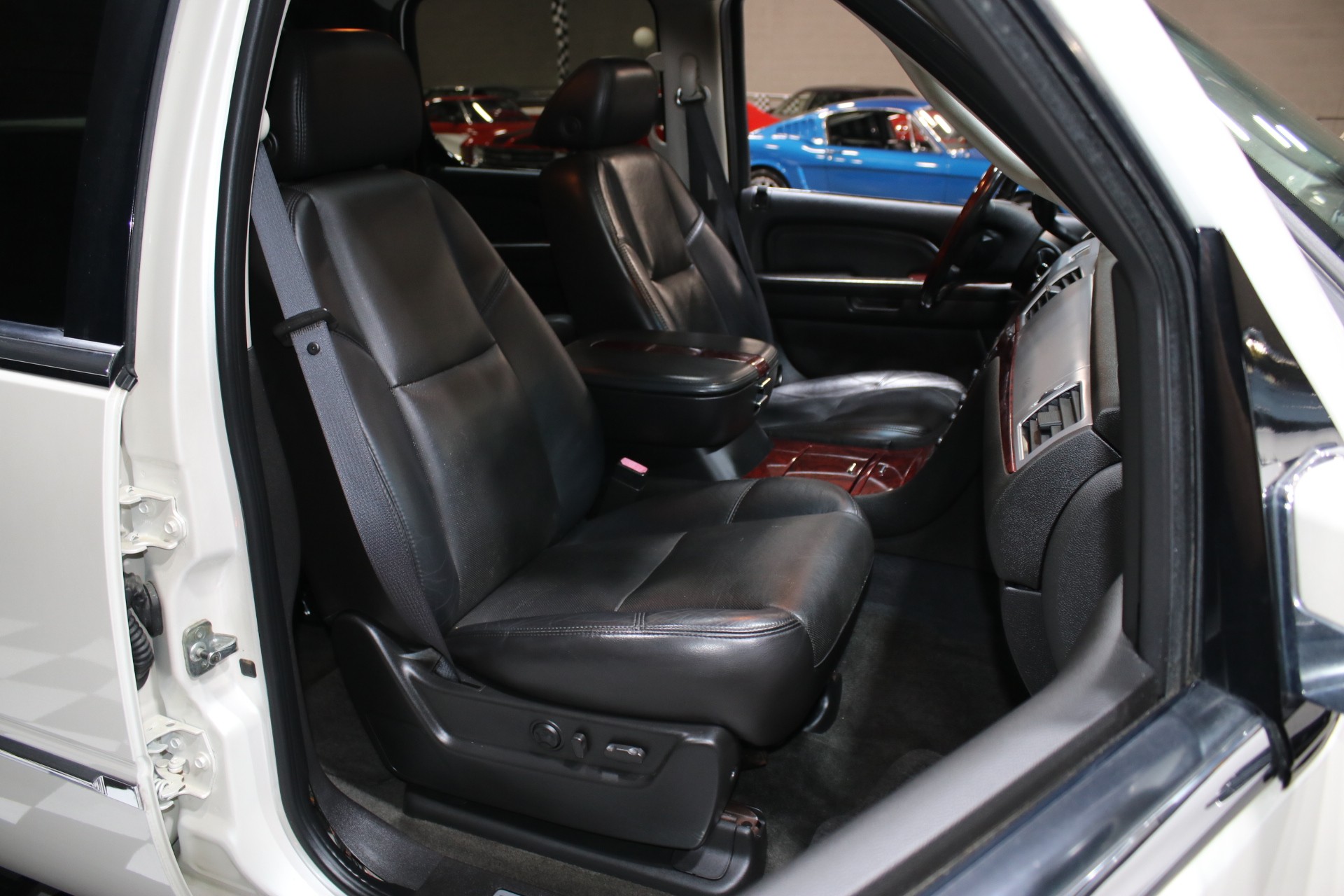 2007 Cadillac Escalade EXT 33