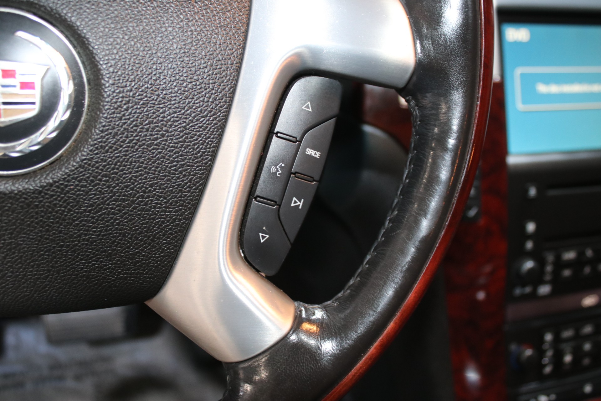 2007 Cadillac Escalade EXT 51