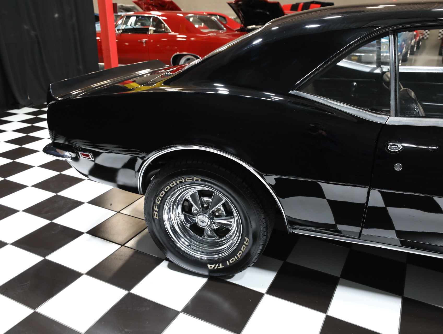 1968 Chevrolet Camaro 18