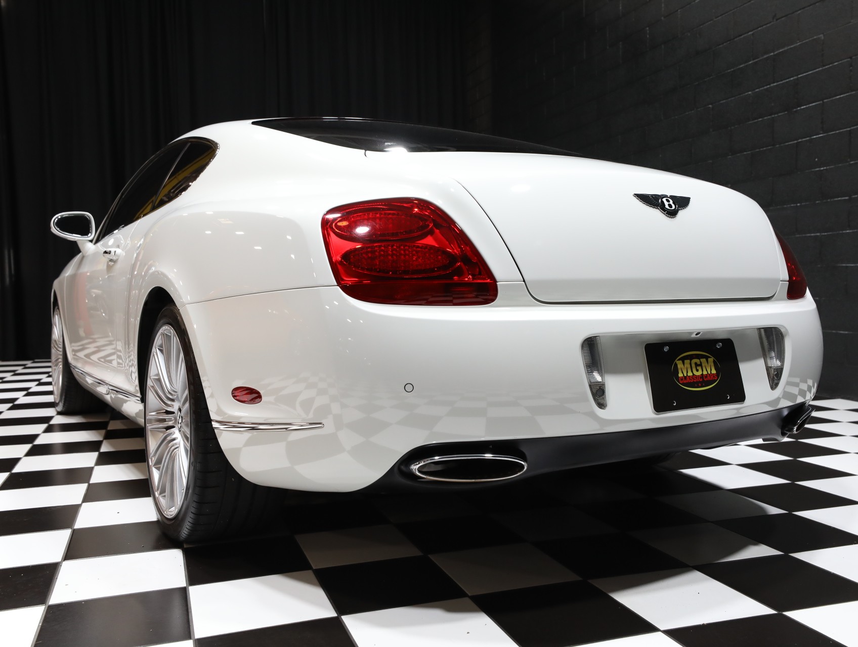 2009 Bentley Continental 24