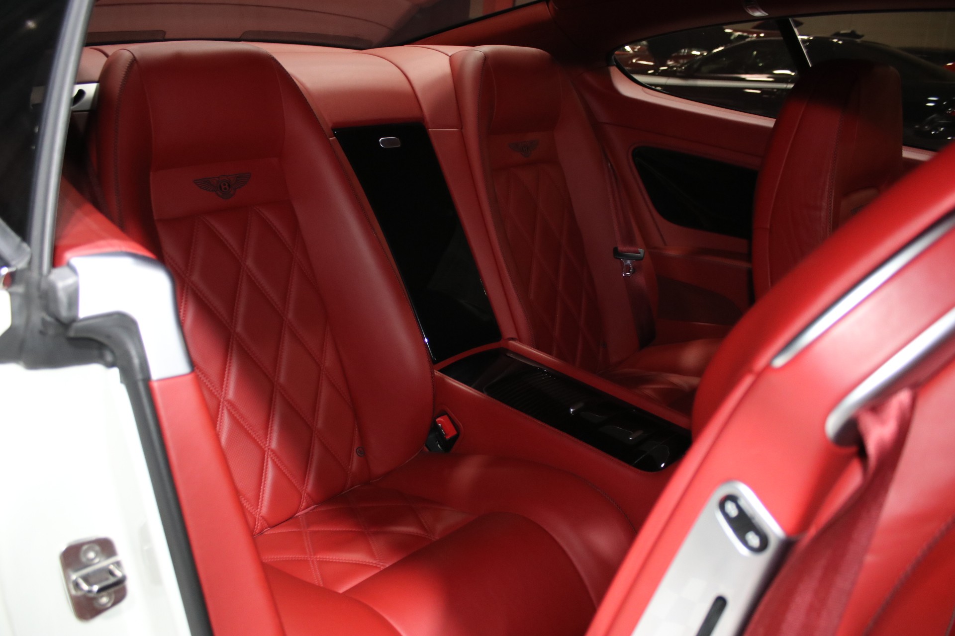 2009 Bentley Continental 39