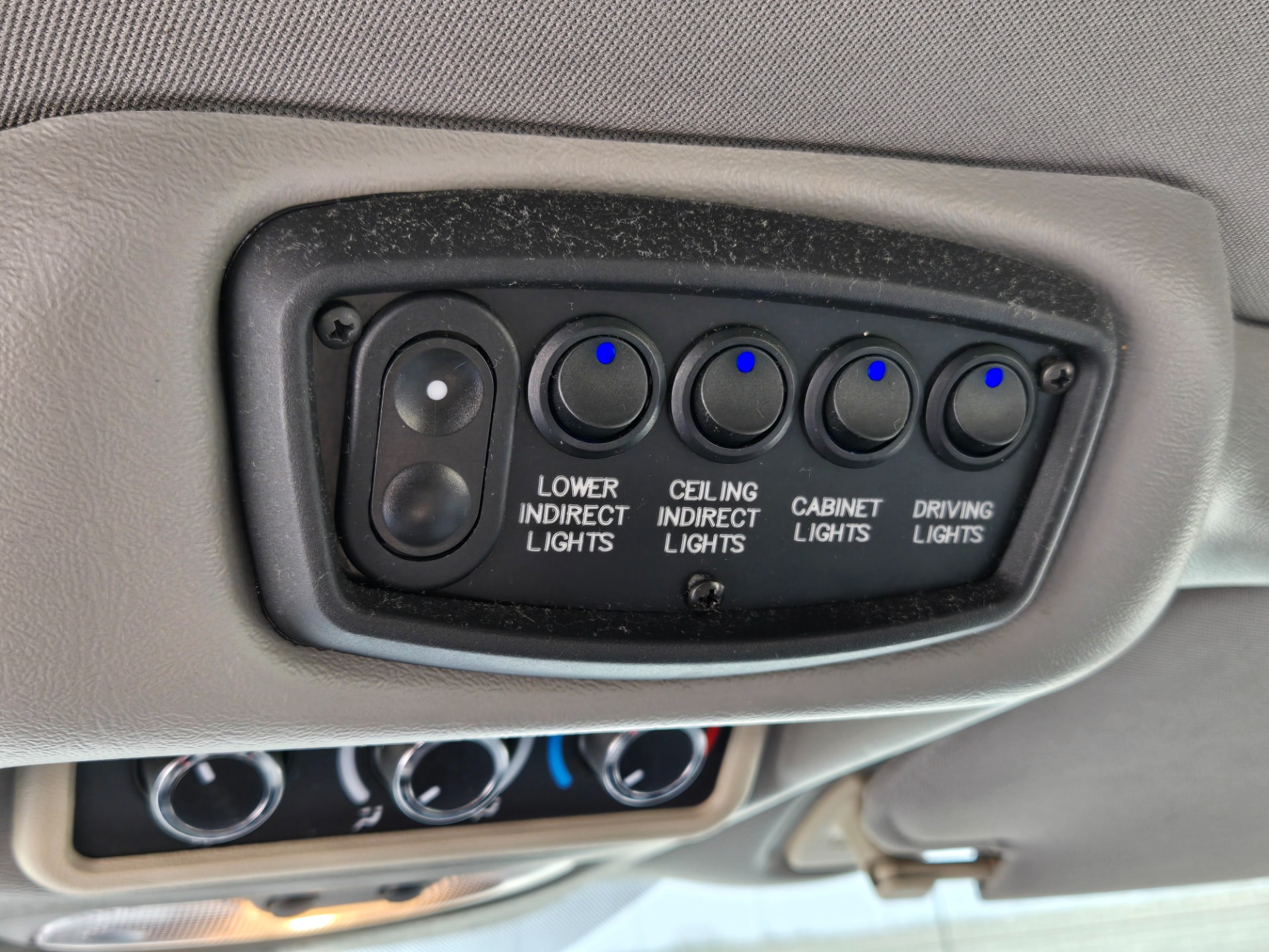 2012 GMC Savana 149