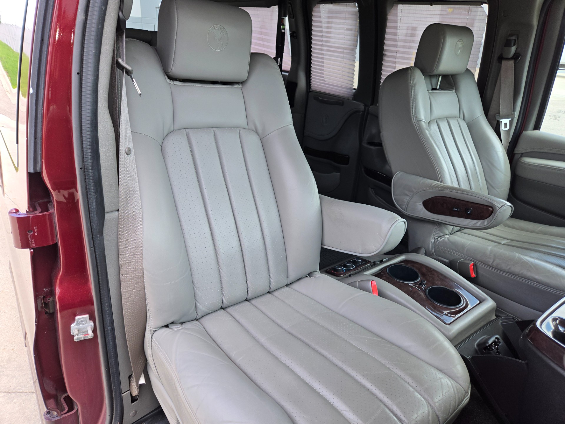 2012 GMC Savana 14