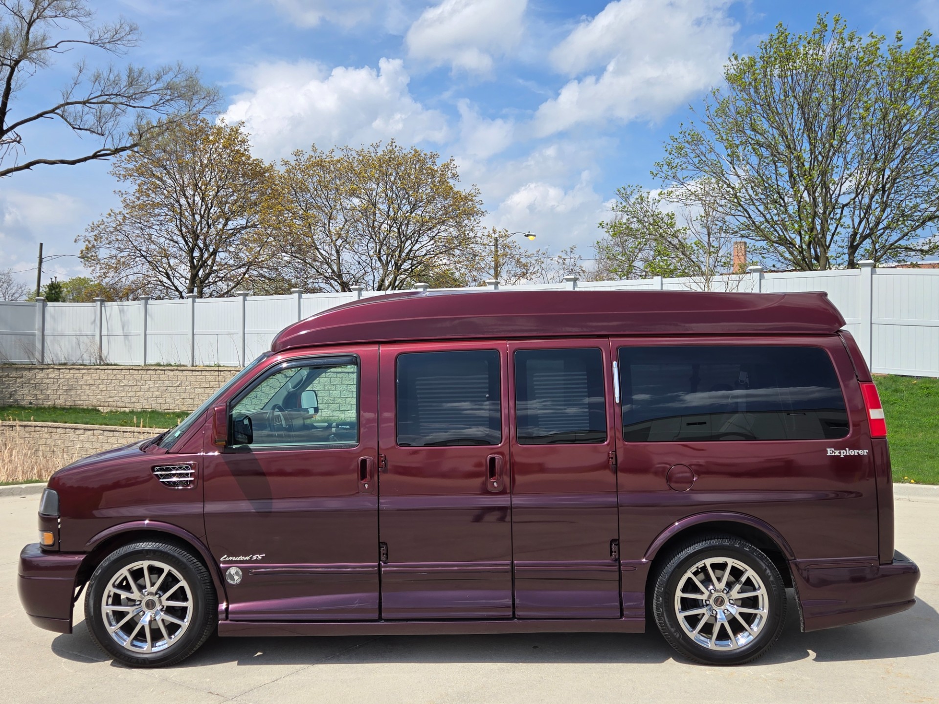 2012 GMC Savana 153