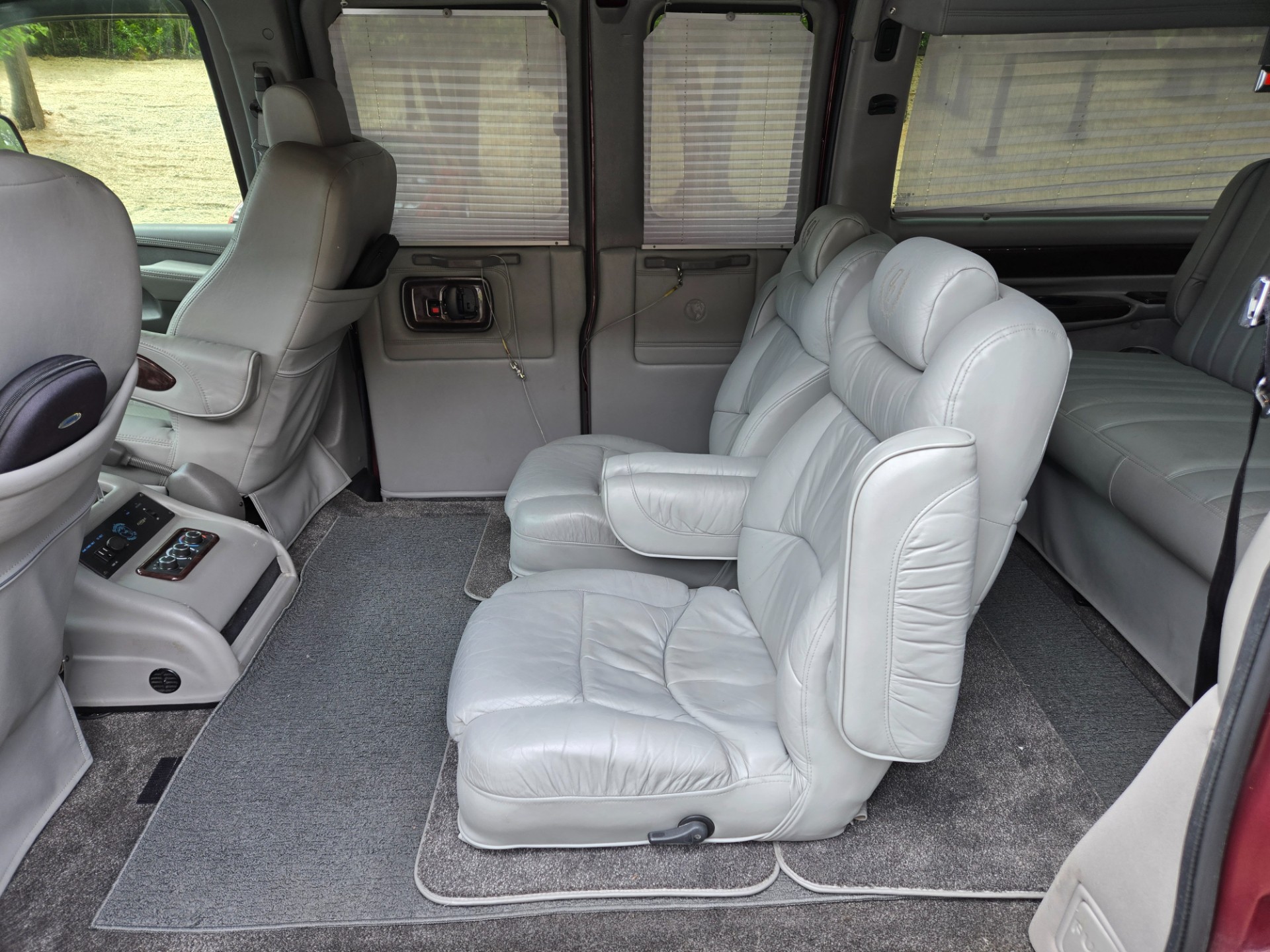 2012 GMC Savana 19