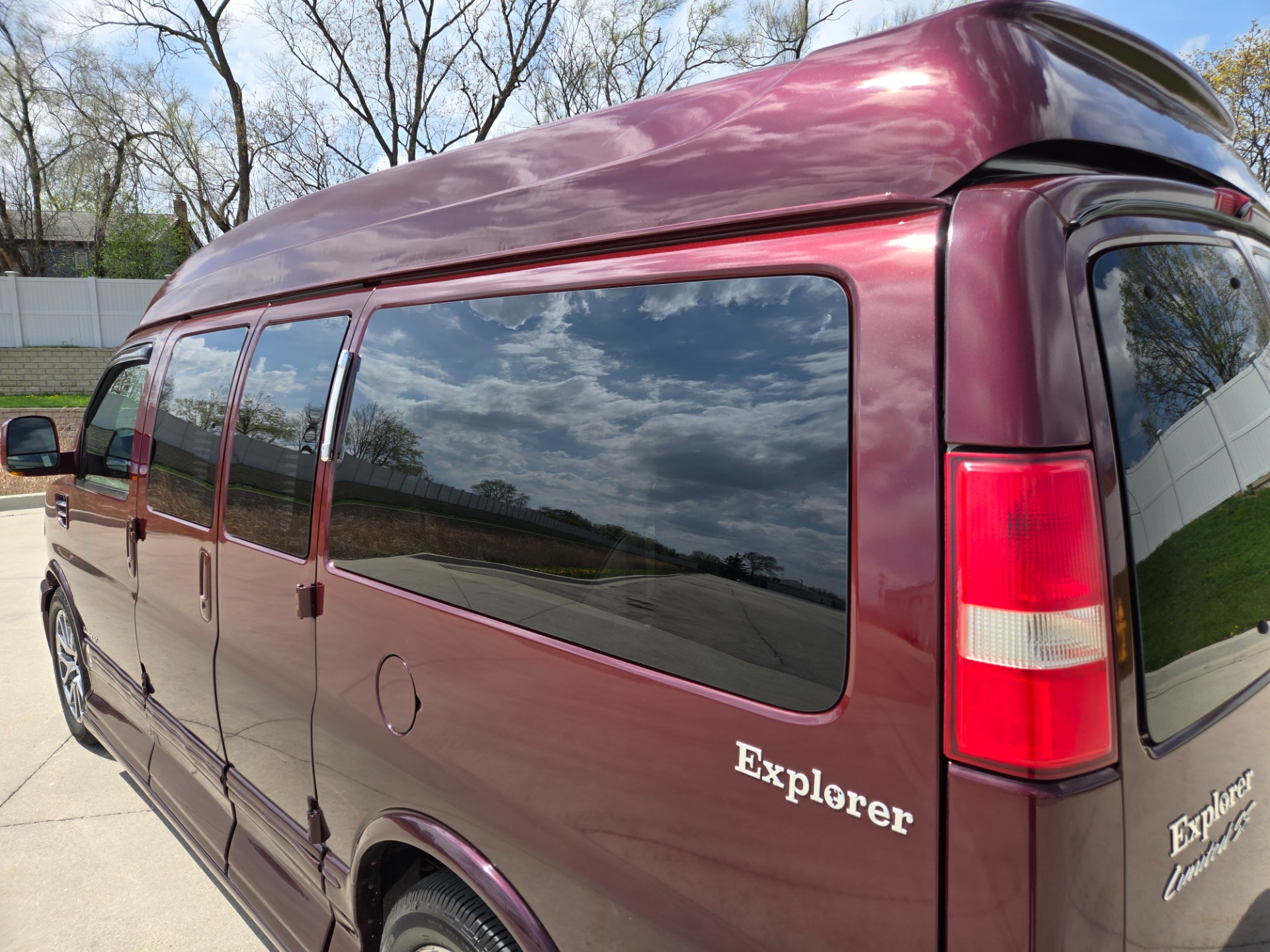 2012 GMC Savana 47