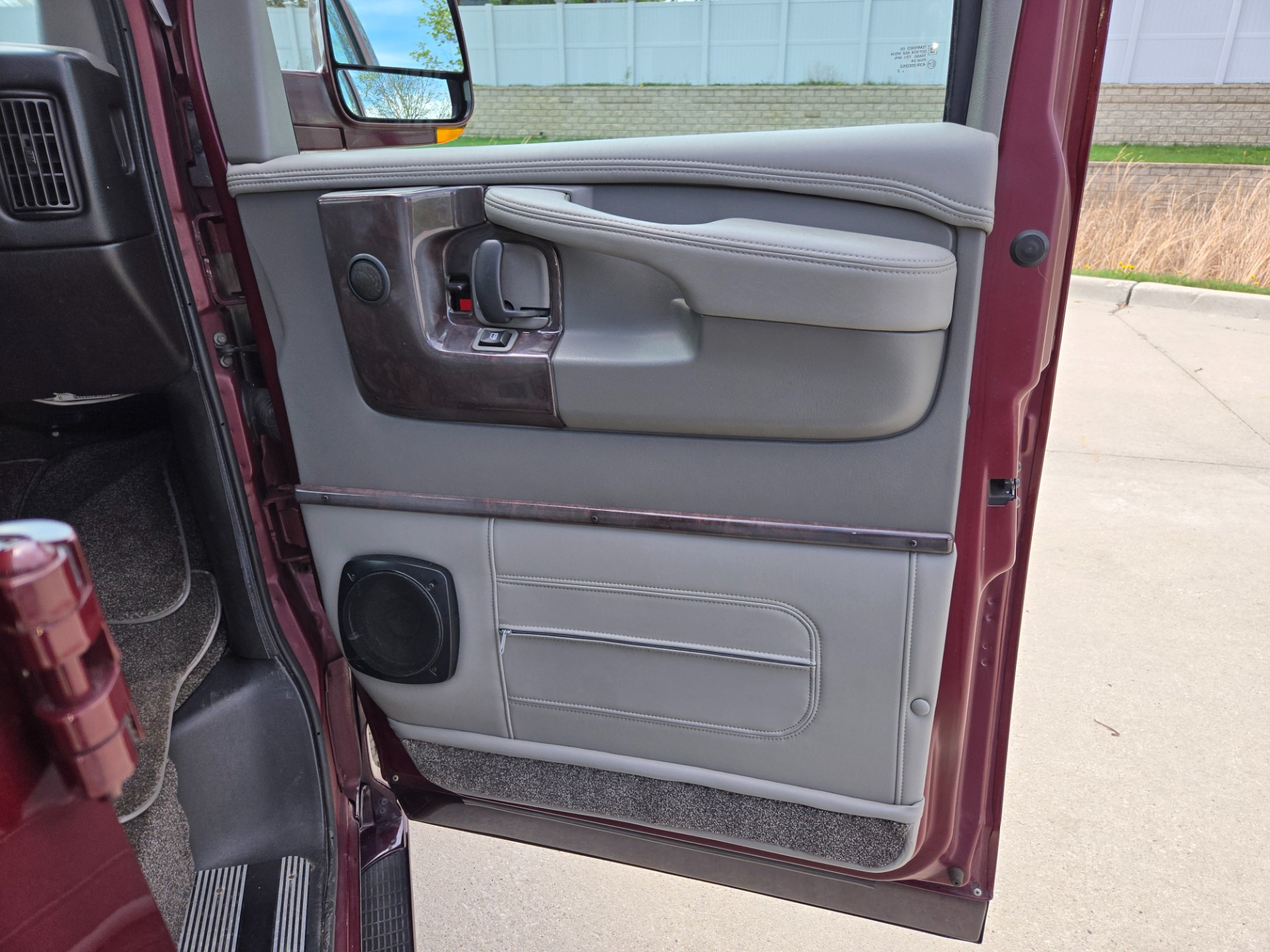 2012 GMC Savana 94