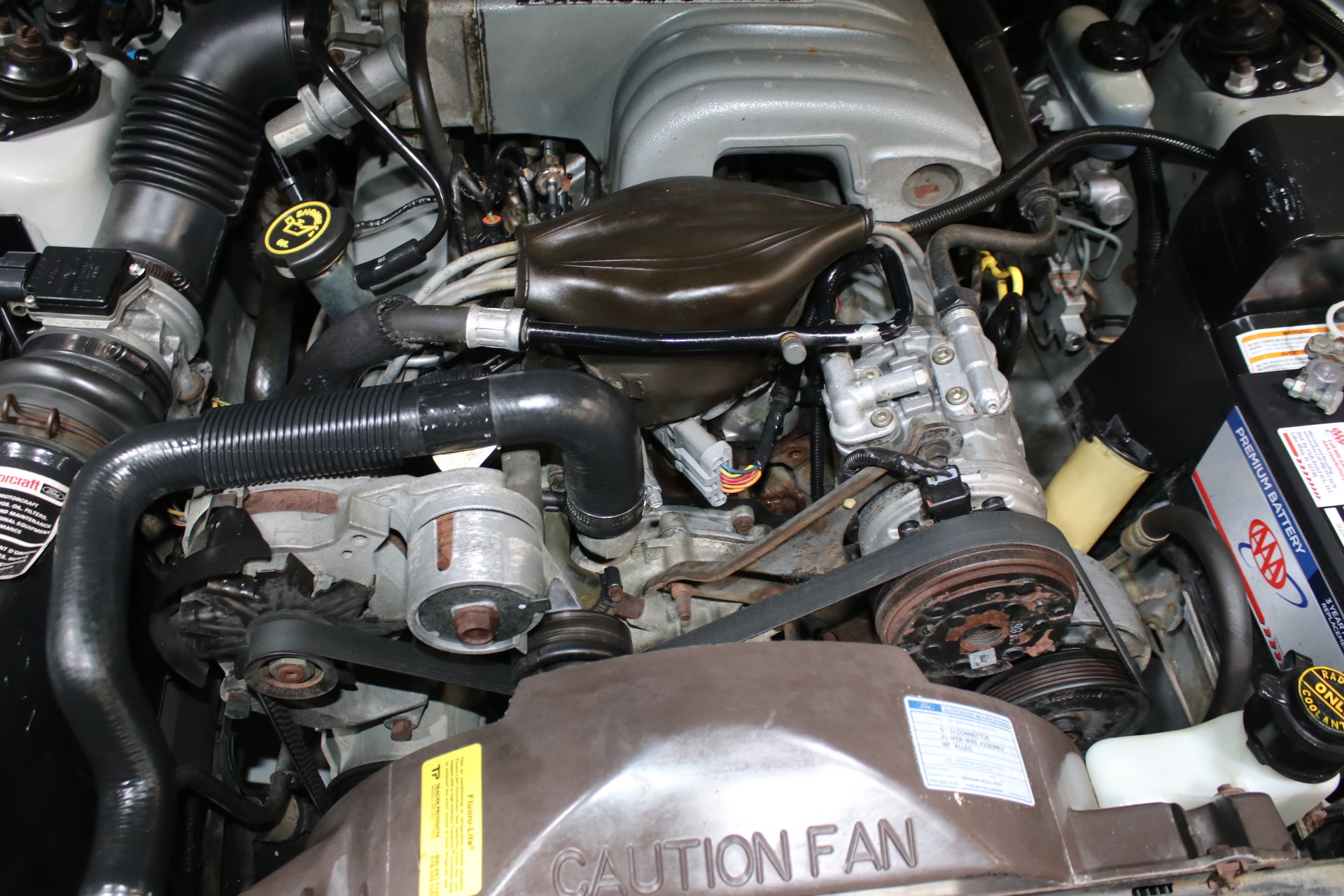 1990 Ford Mustang 75
