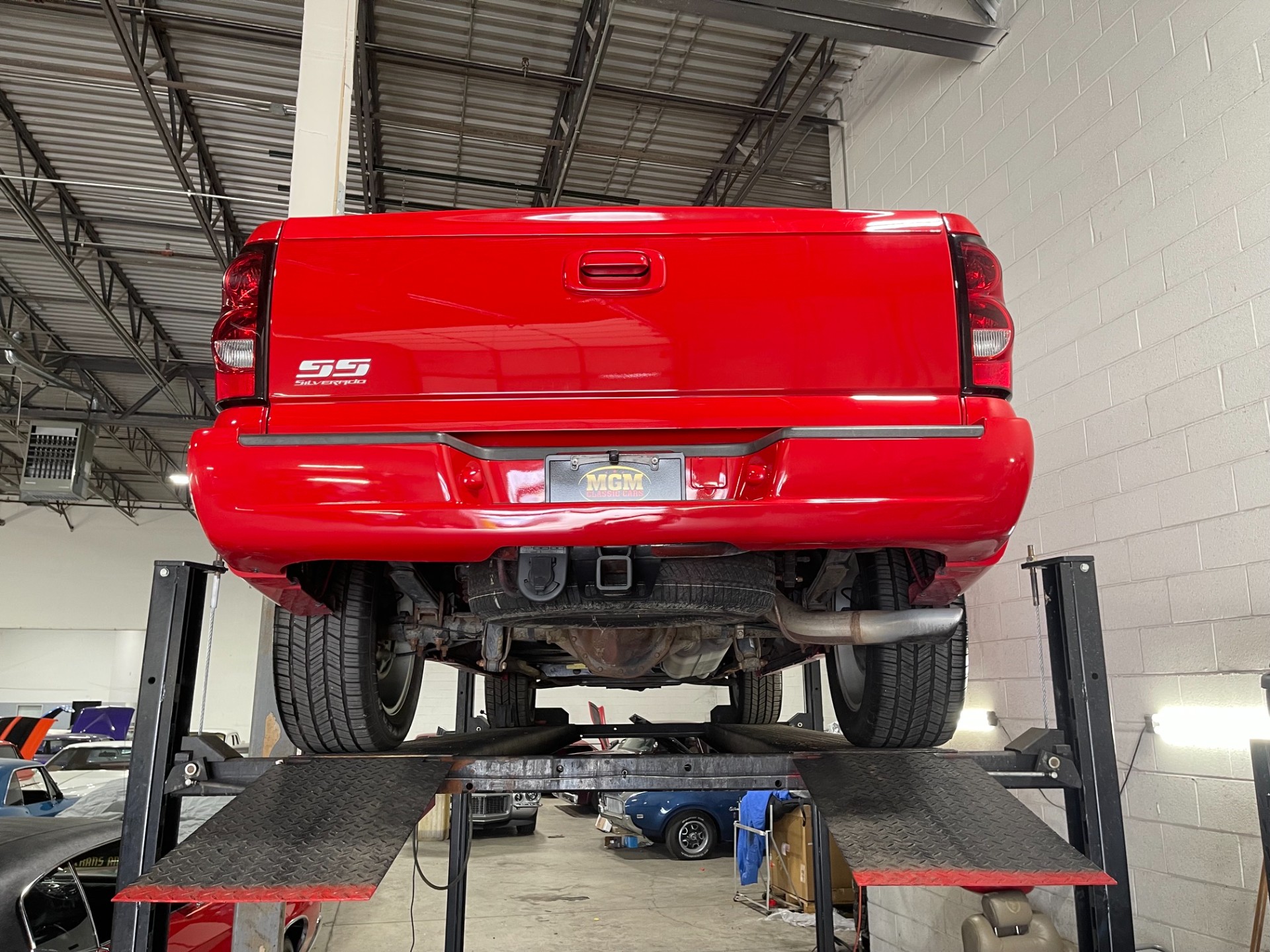 2006 Chevrolet Silverado 1500 SS 101