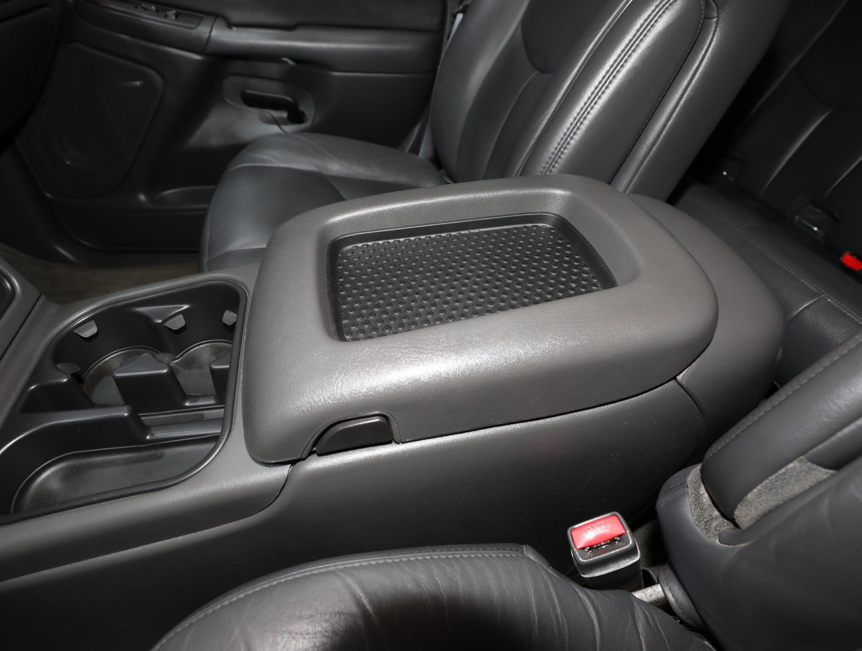 2006 Chevrolet Silverado 1500 SS 67