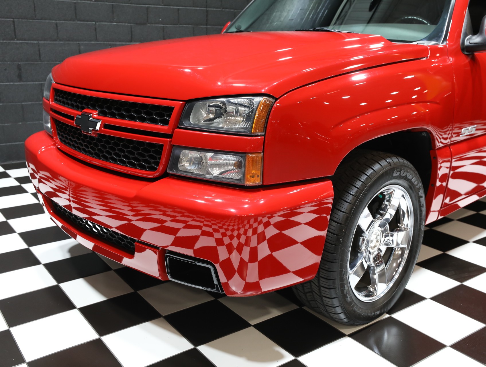2006 Chevrolet Silverado 1500 SS 7