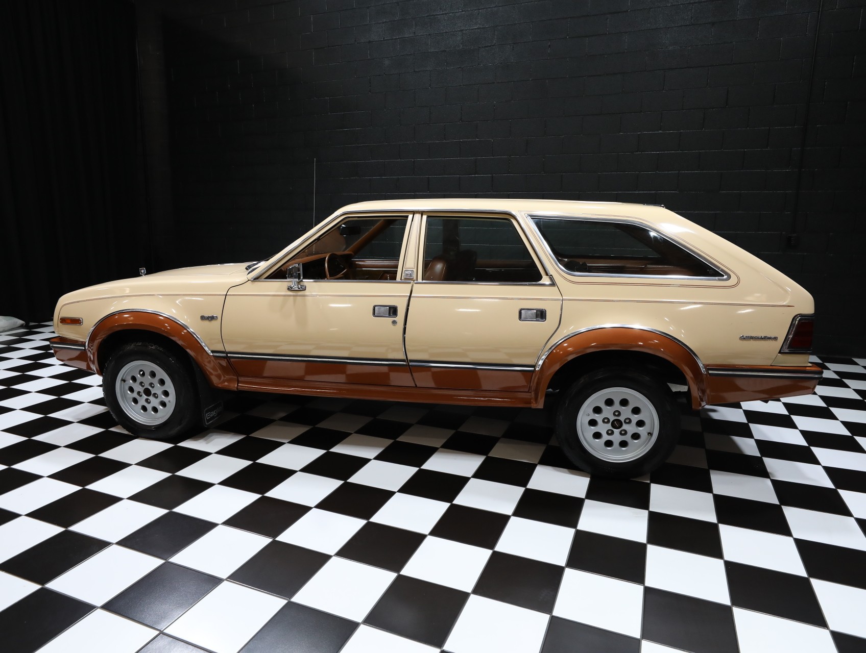 1983 AMC Eagle 30 28