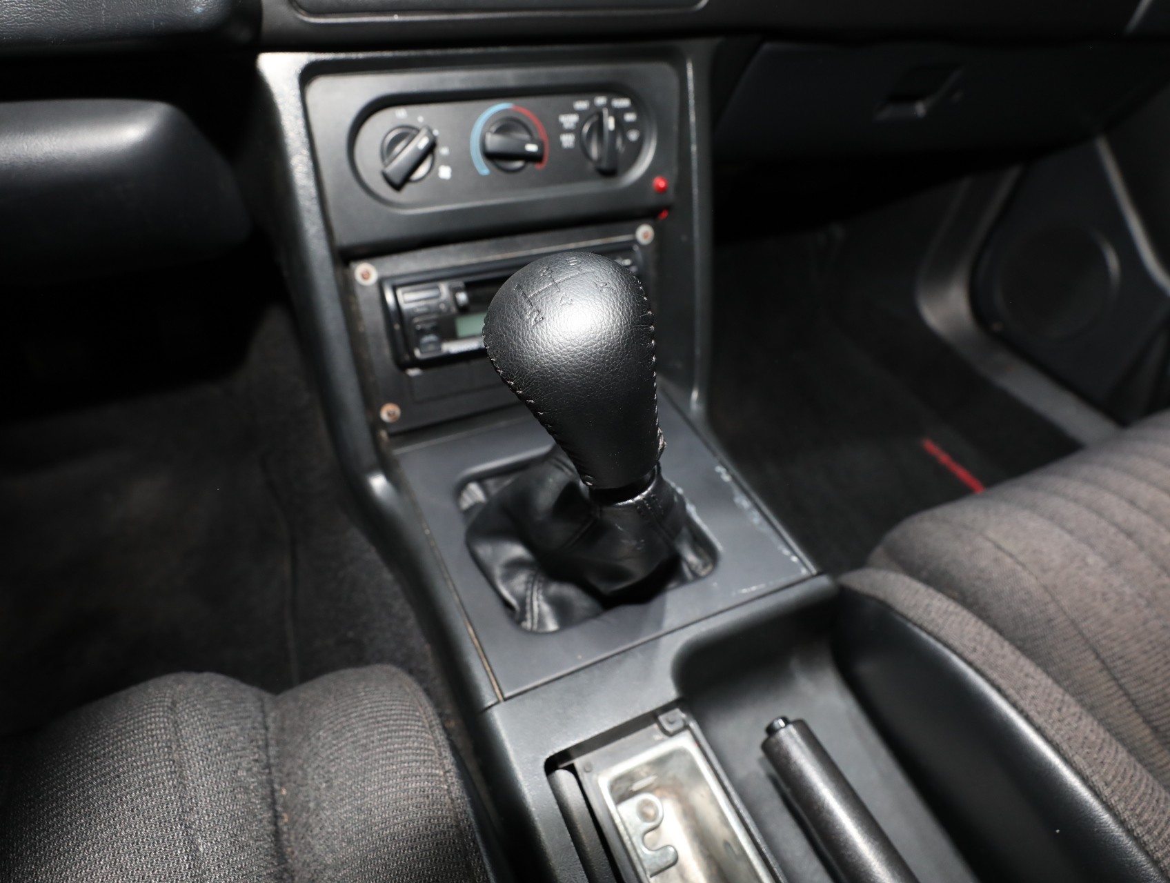 1993 Ford Mustang SVT Cobra 57