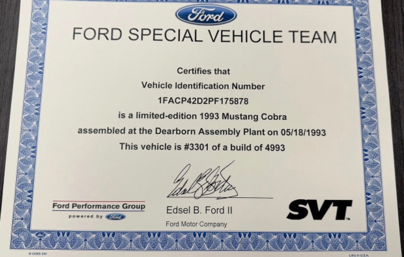 1993 Ford Mustang SVT Cobra 77