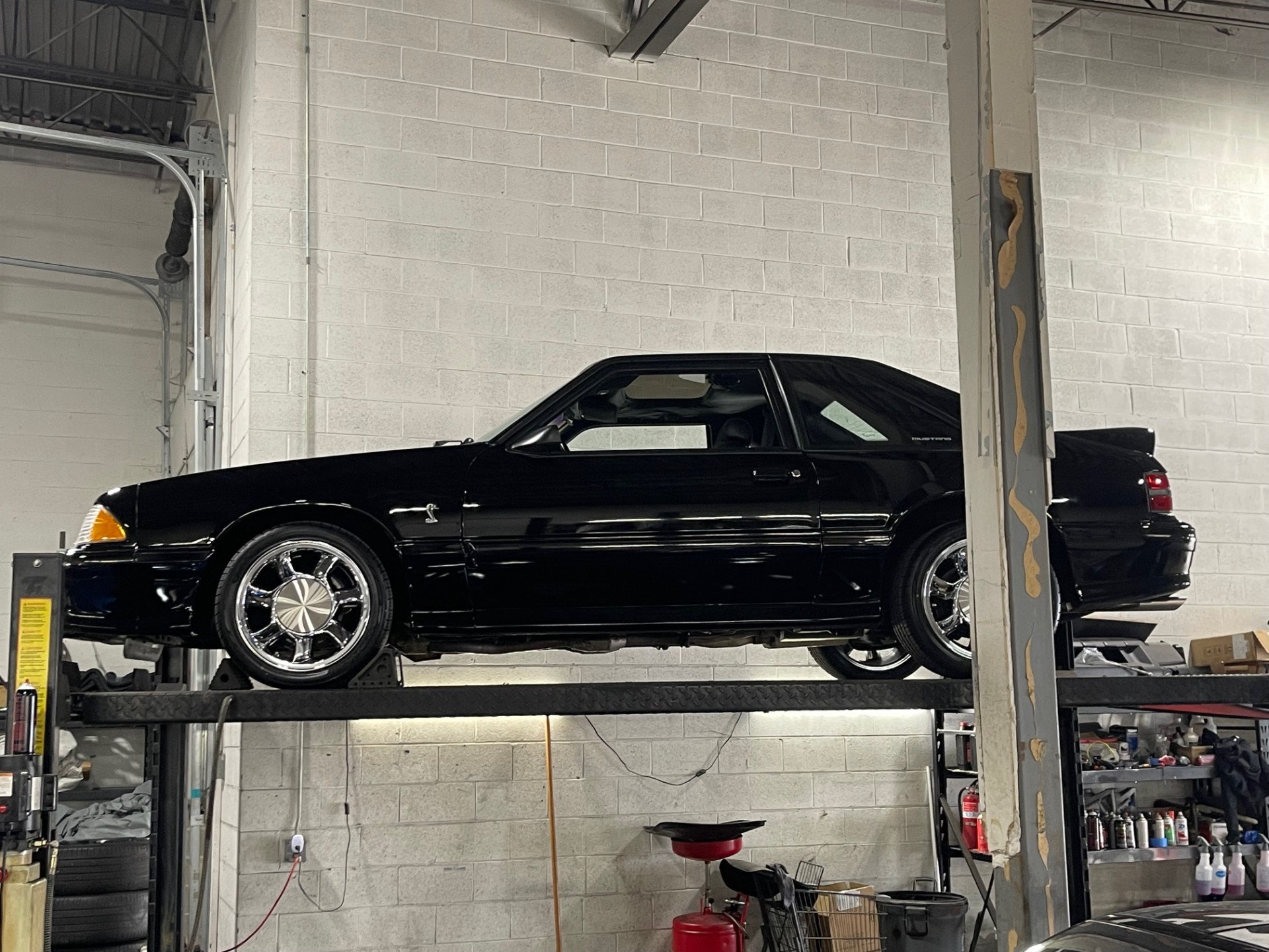 1993 Ford Mustang SVT Cobra 78
