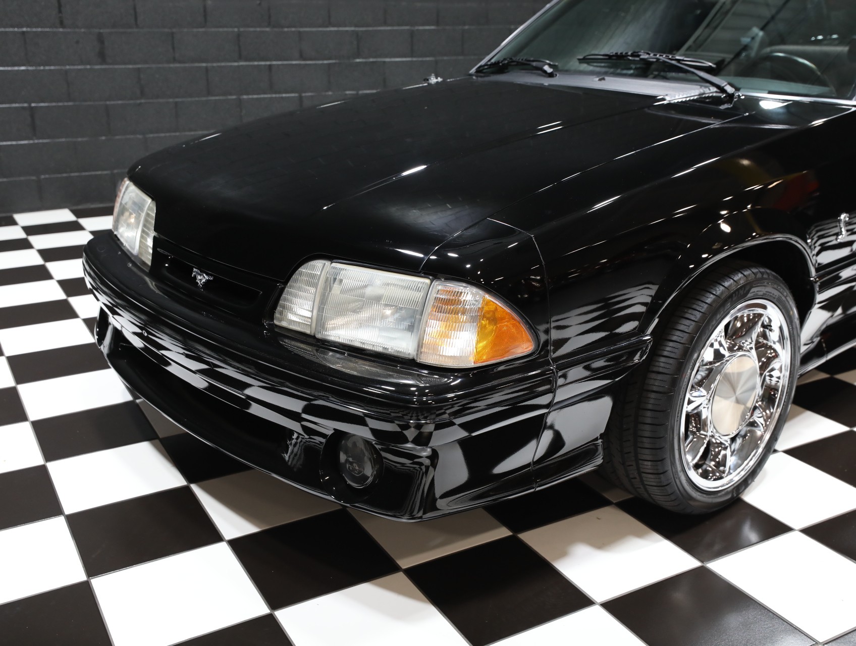 1993 Ford Mustang SVT Cobra 7