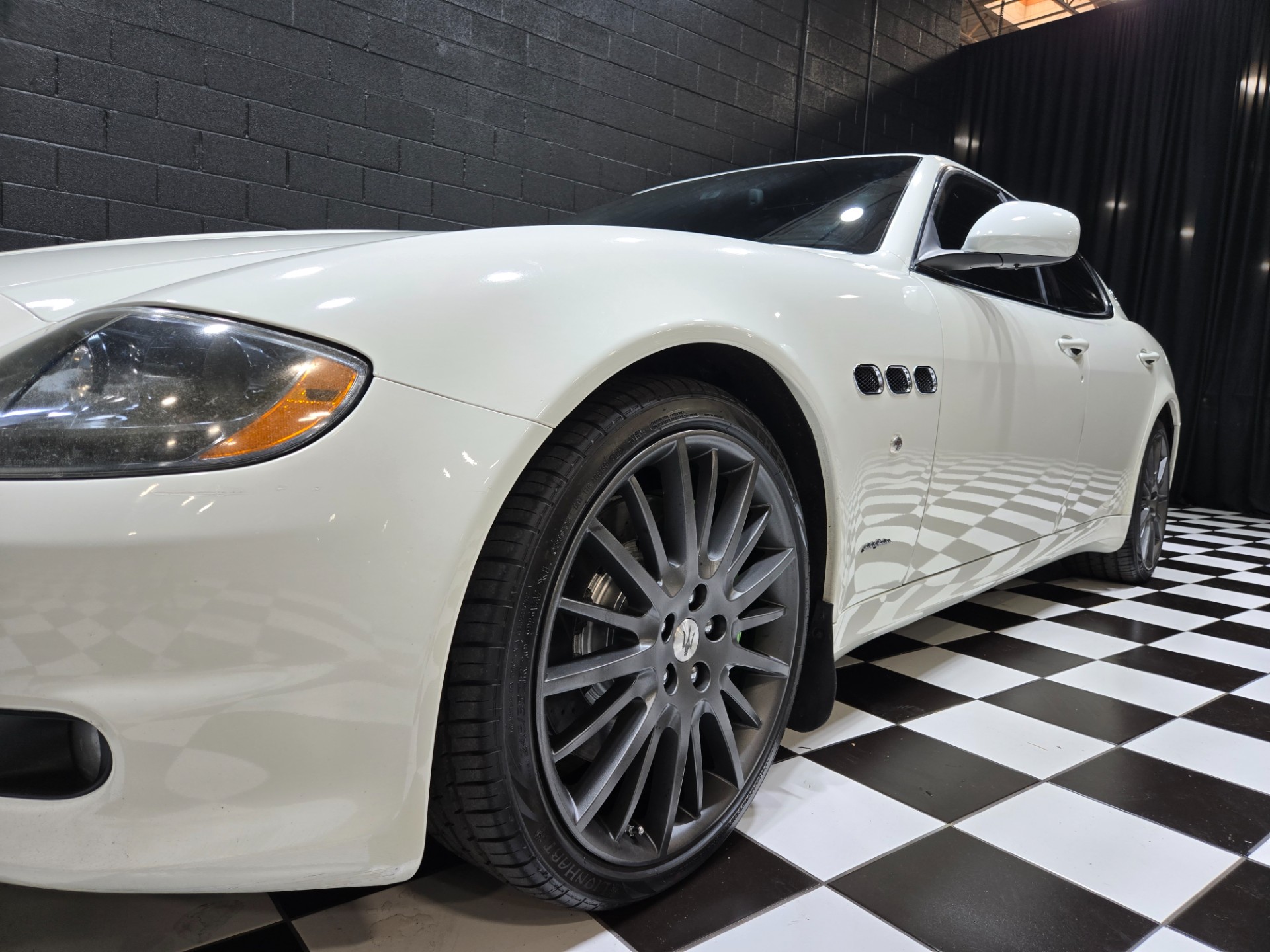 2012 Maserati Quattroporte 20
