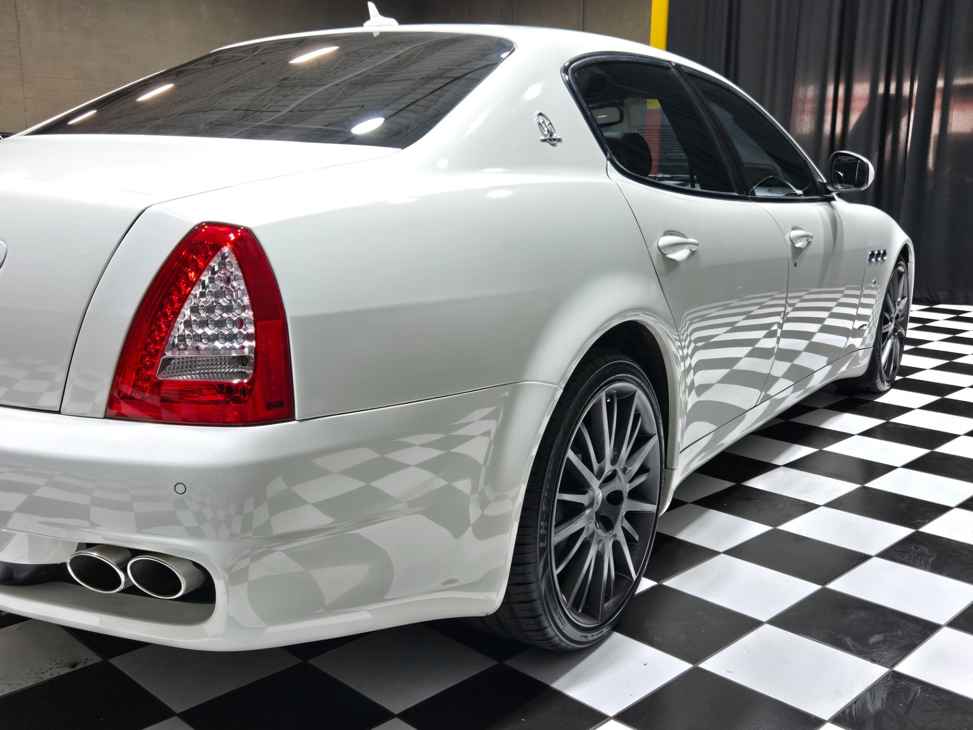 2012 Maserati Quattroporte 36