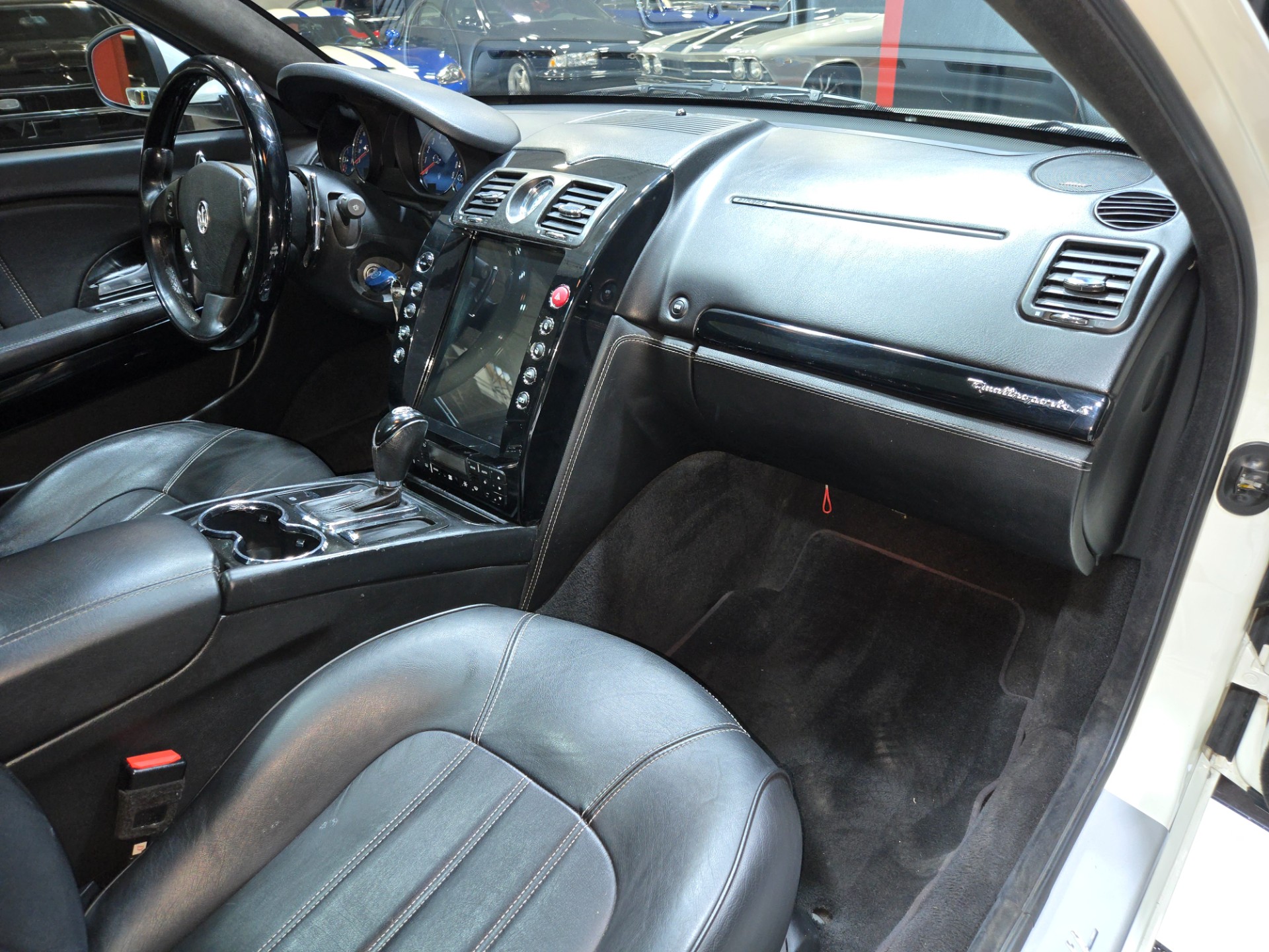 2012 Maserati Quattroporte 57