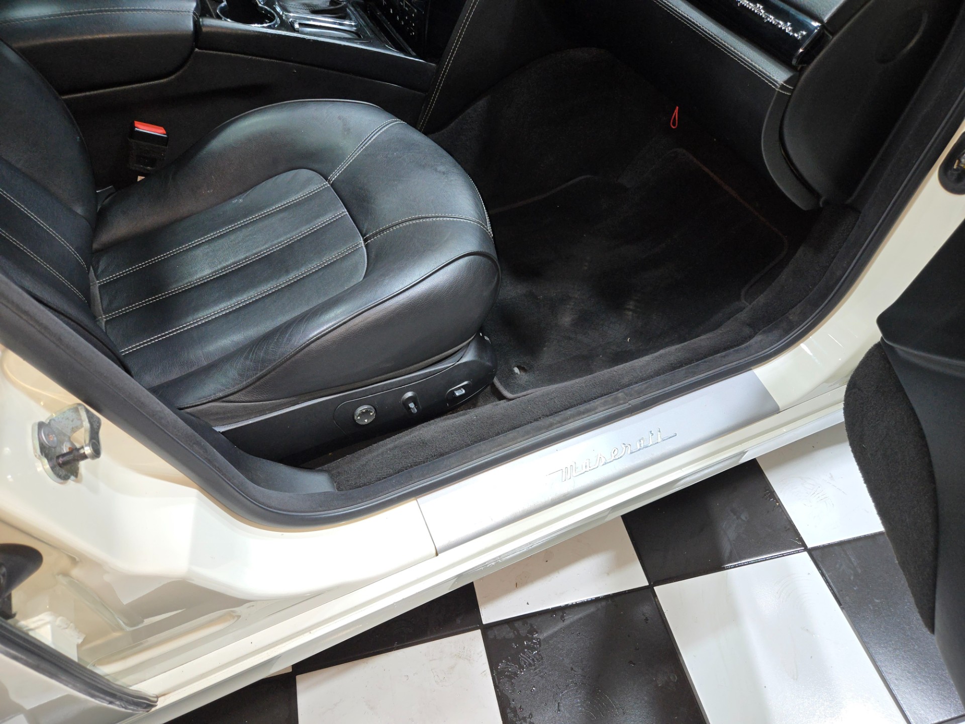 2012 Maserati Quattroporte 60