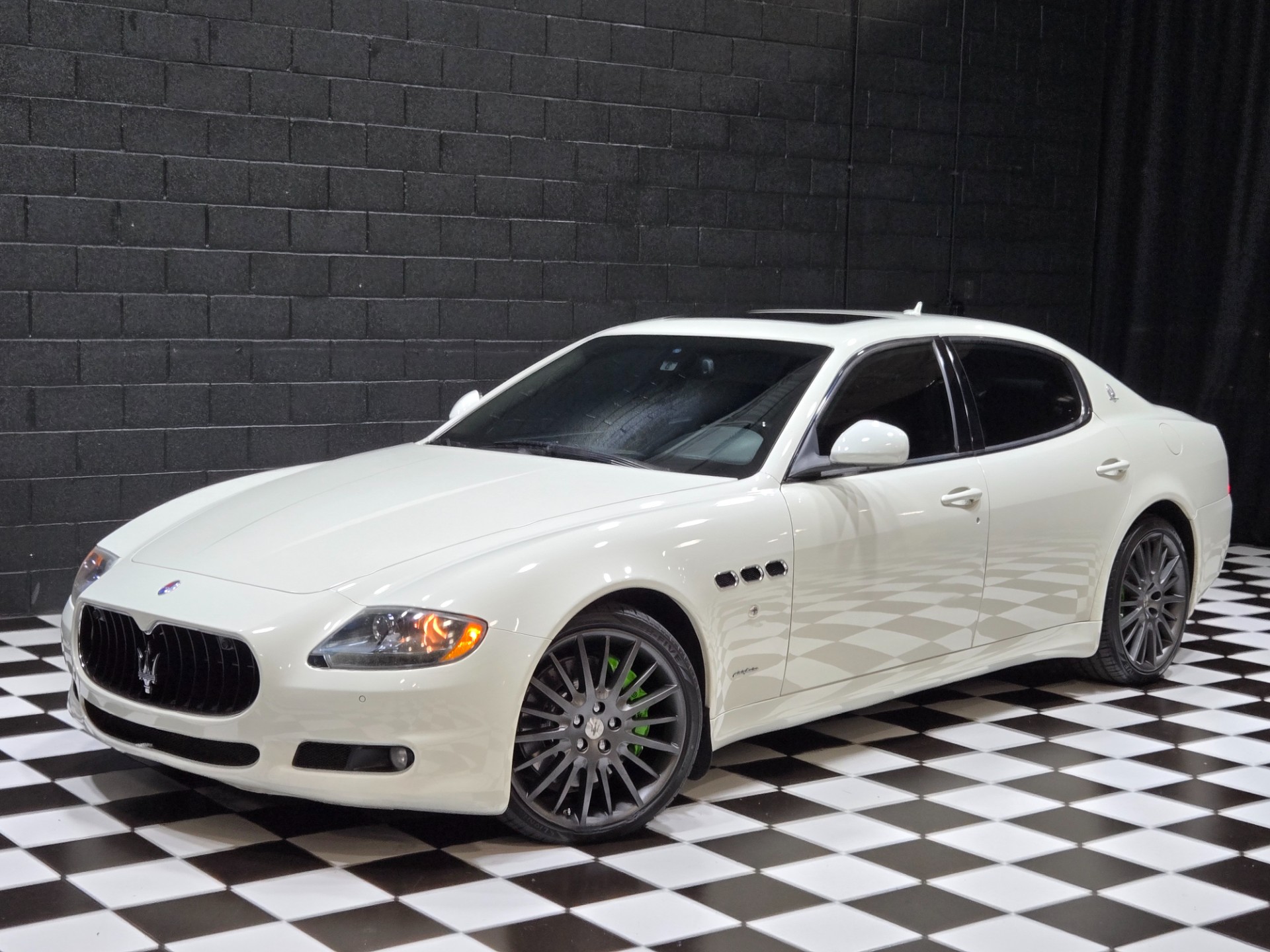 2012 Maserati Quattroporte 90