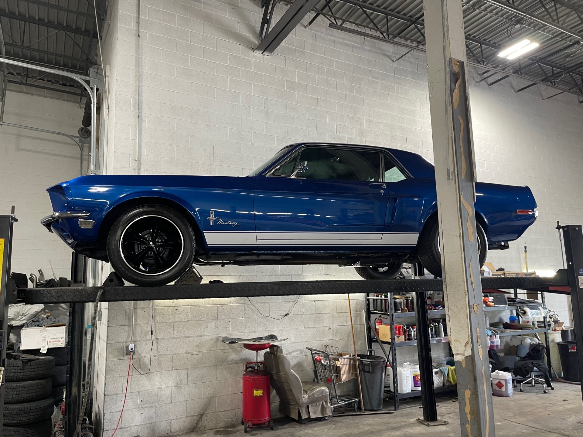 1968 Ford Mustang 74