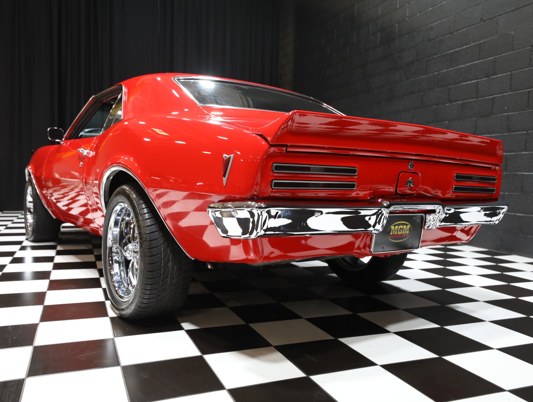 1968 Pontiac Firebird 24