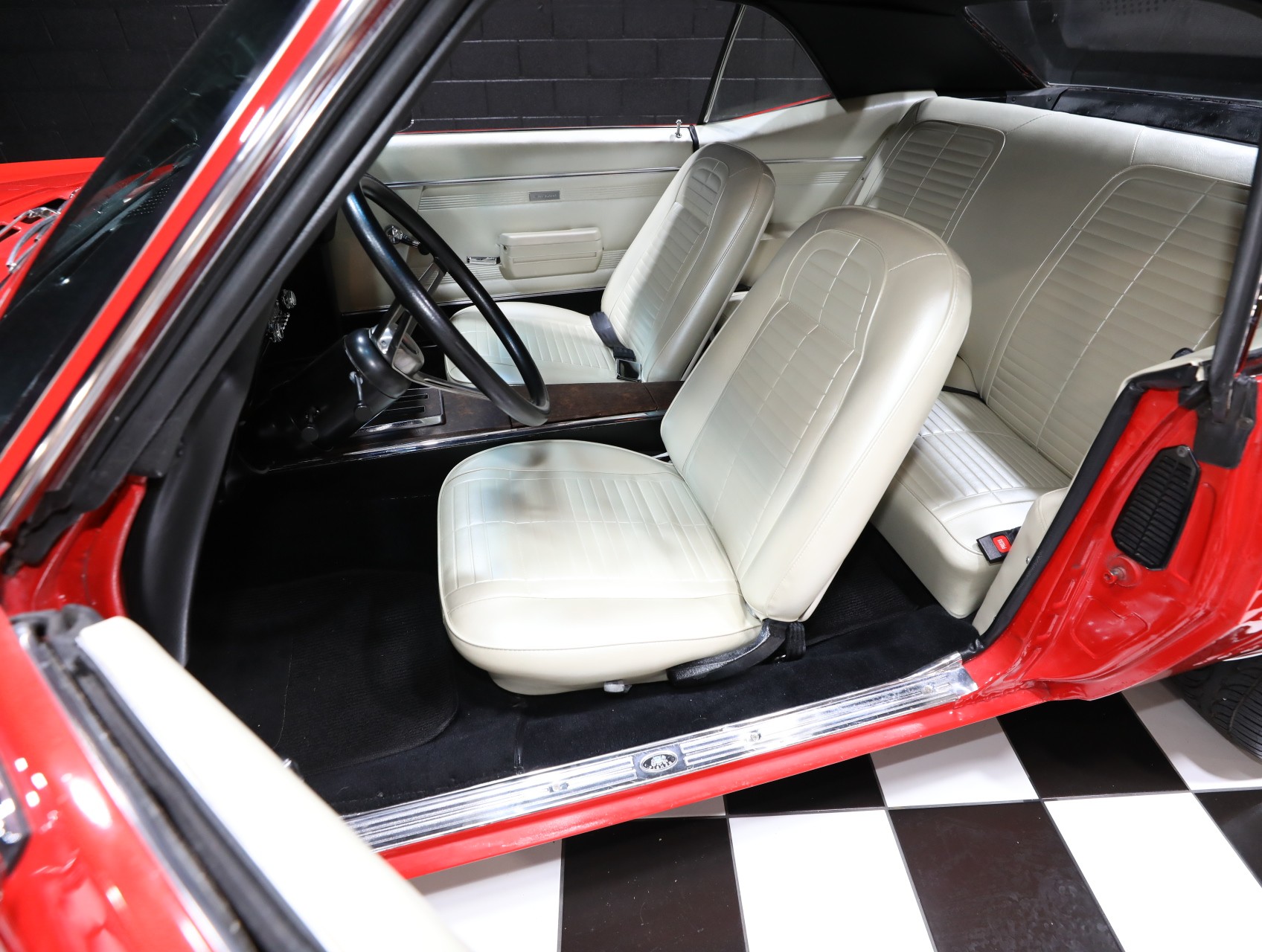 1968 Pontiac Firebird 49