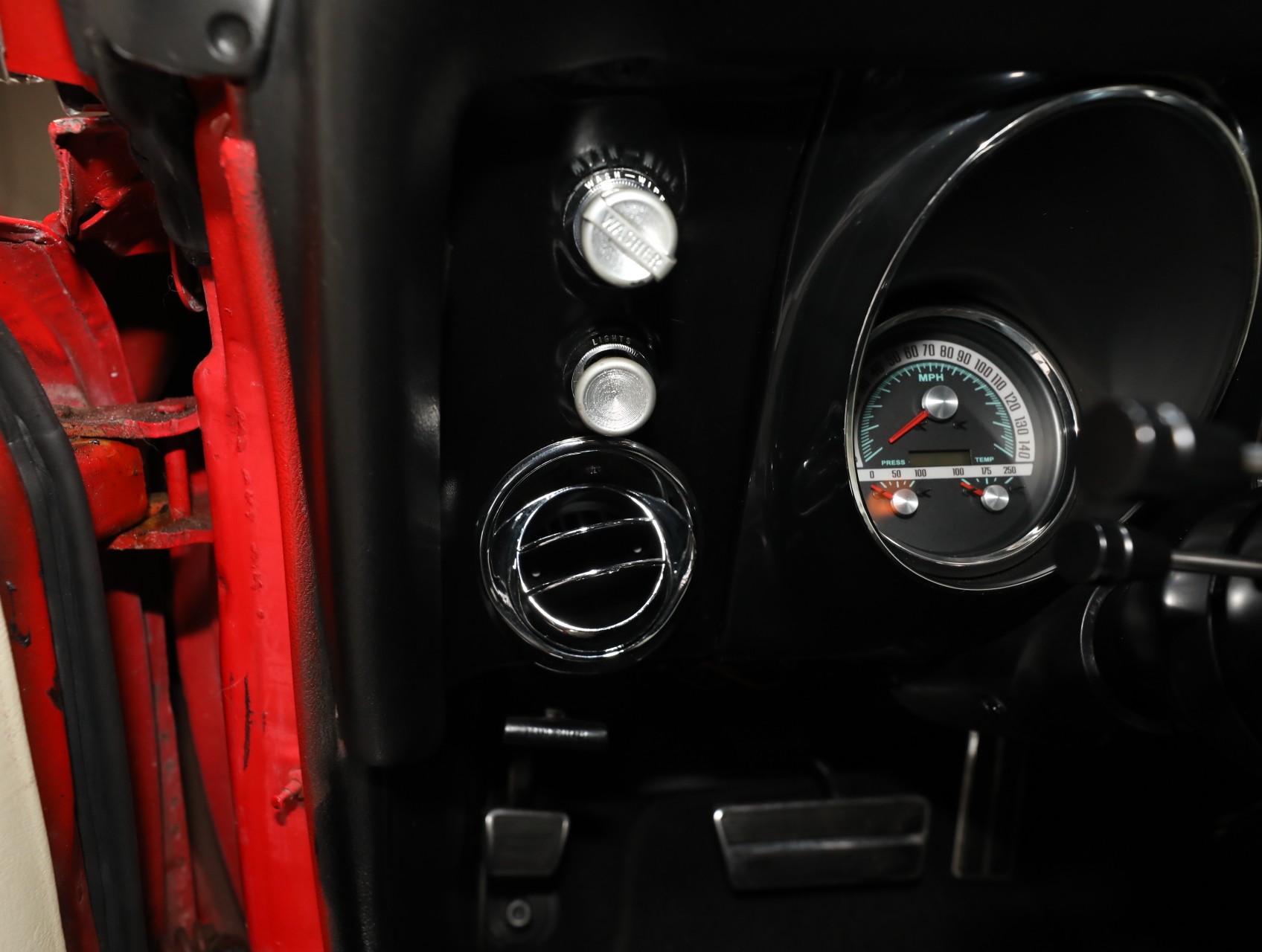 1968 Pontiac Firebird 56