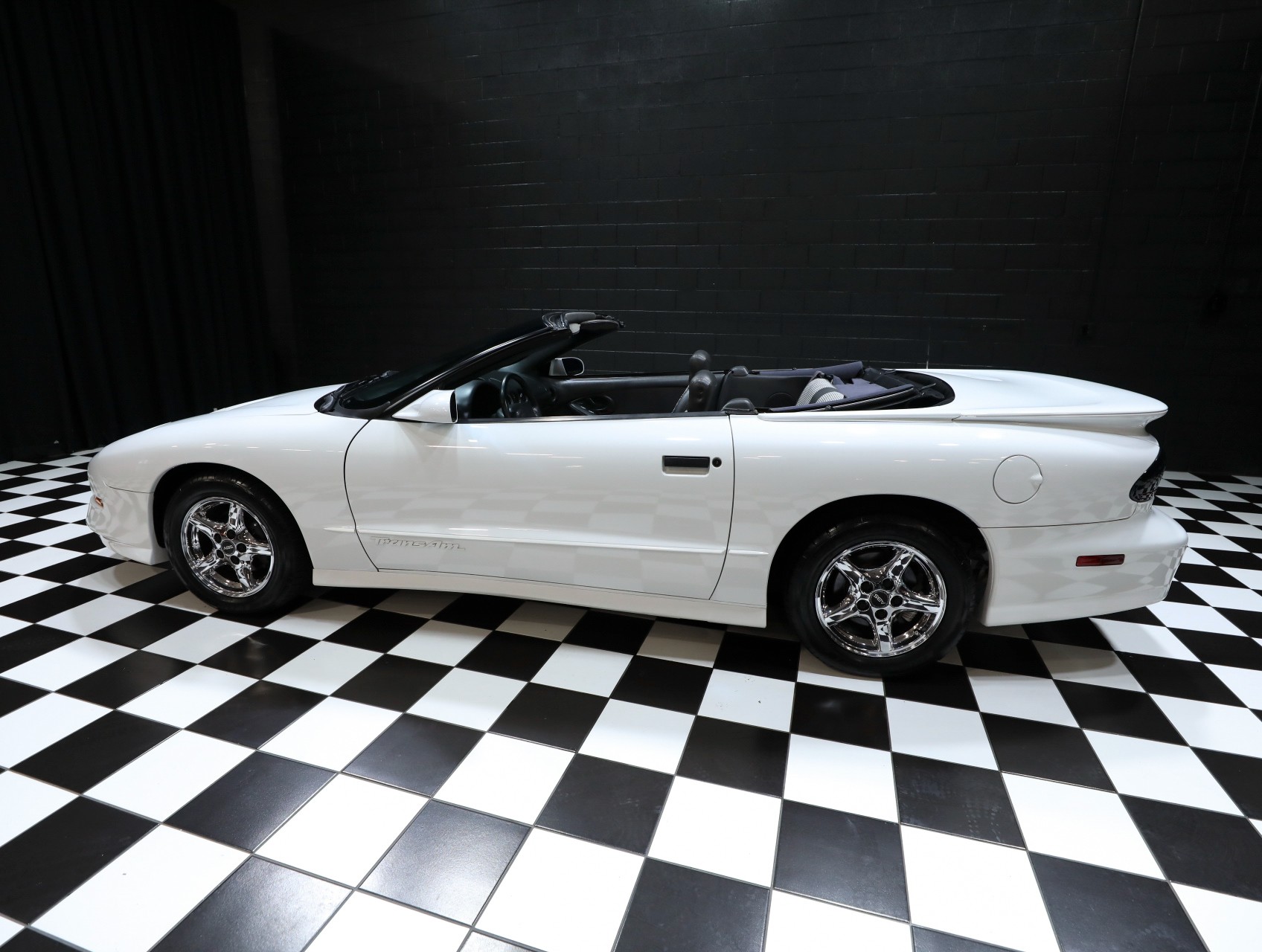 1997 Pontiac Firebird 39